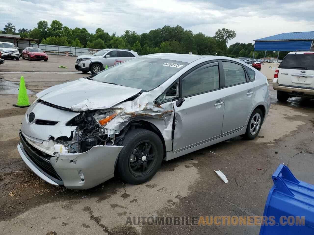 JTDKN3DU5F1942721 TOYOTA PRIUS 2015