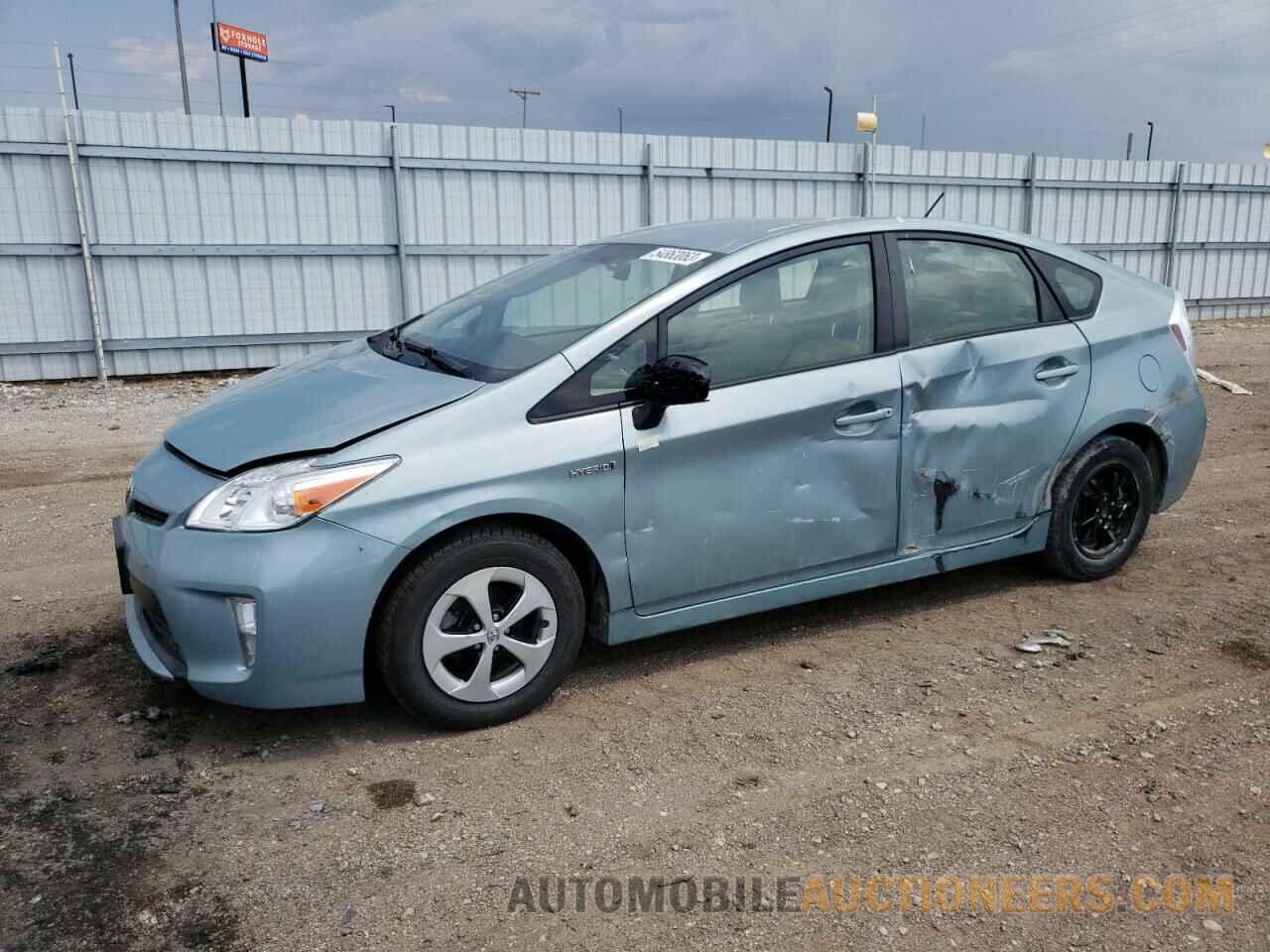 JTDKN3DU5F1952200 TOYOTA PRIUS 2015