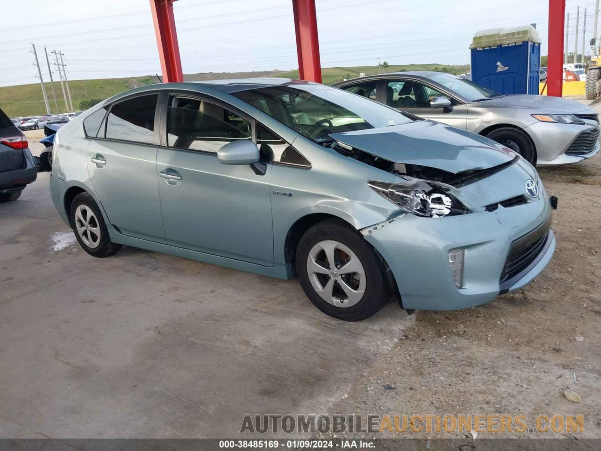 JTDKN3DU5F1974813 TOYOTA PRIUS 2015