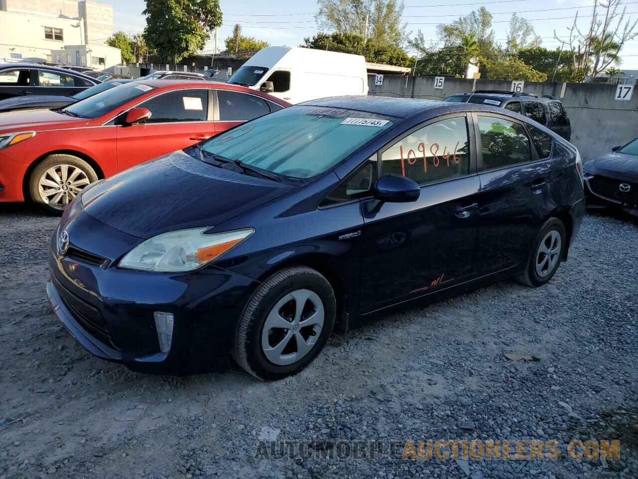 JTDKN3DU5F1989957 TOYOTA PRIUS 2015