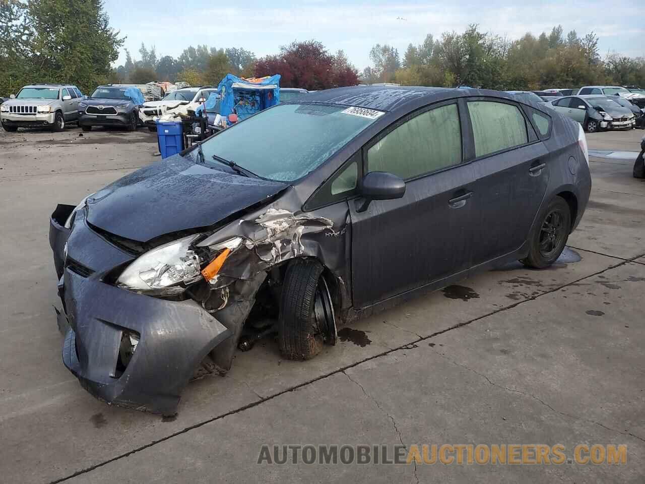 JTDKN3DU5F1993491 TOYOTA PRIUS 2015