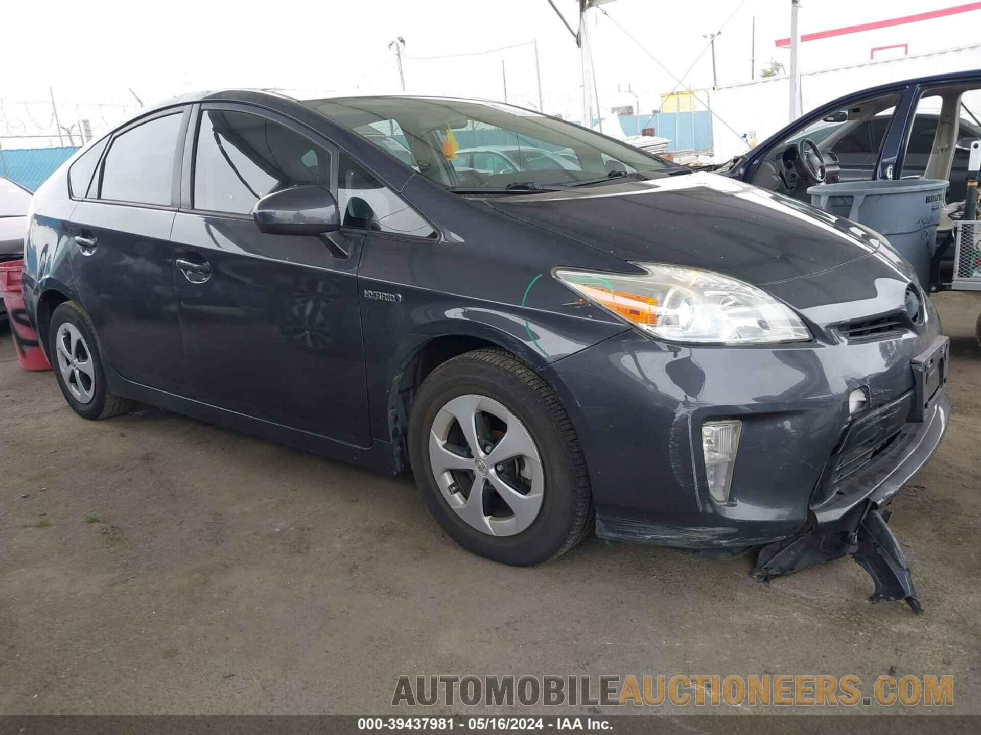 JTDKN3DU5F1995791 TOYOTA PRIUS 2015