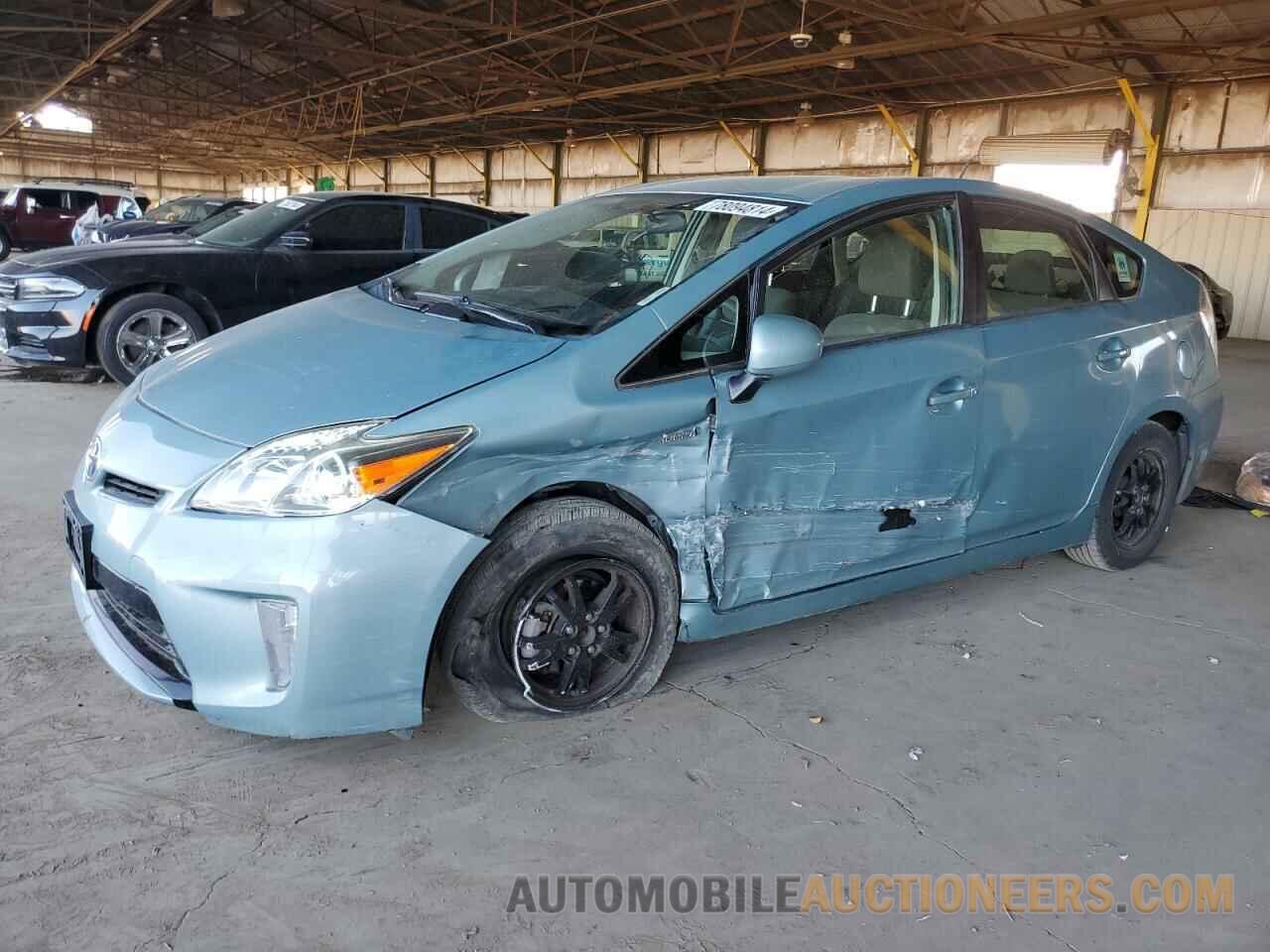 JTDKN3DU5F2003661 TOYOTA PRIUS 2015