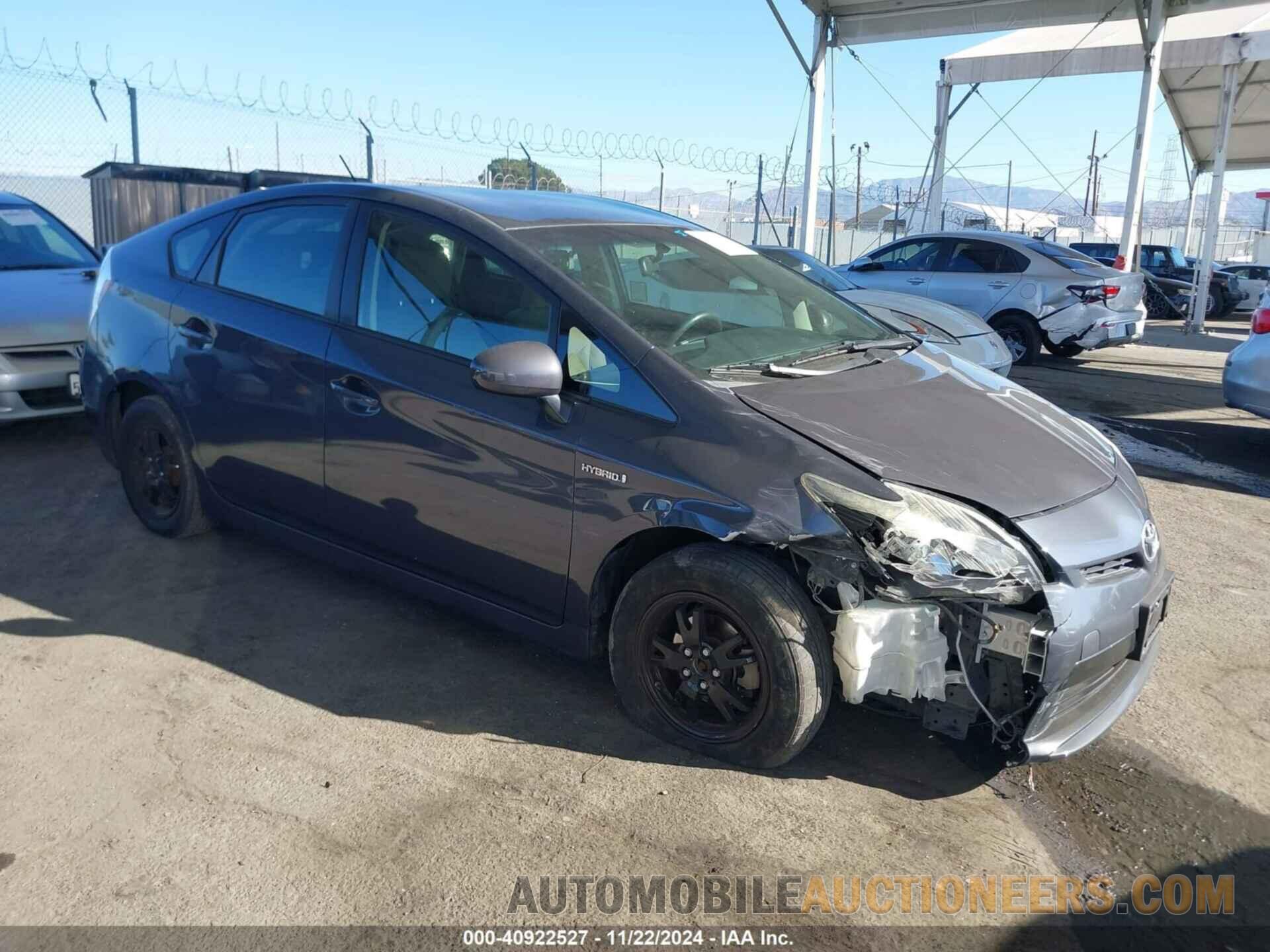 JTDKN3DU6E0372491 TOYOTA PRIUS 2014