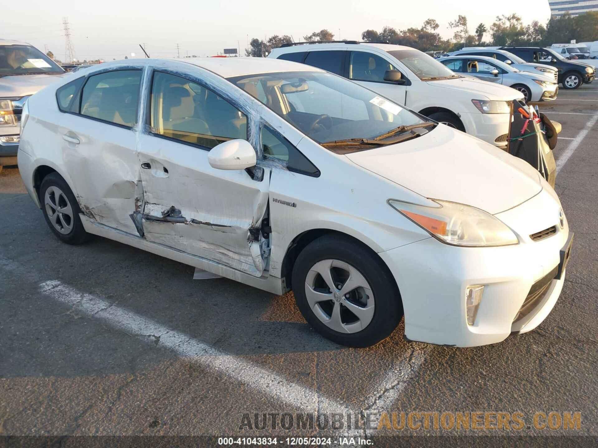 JTDKN3DU6E1764073 TOYOTA PRIUS 2014