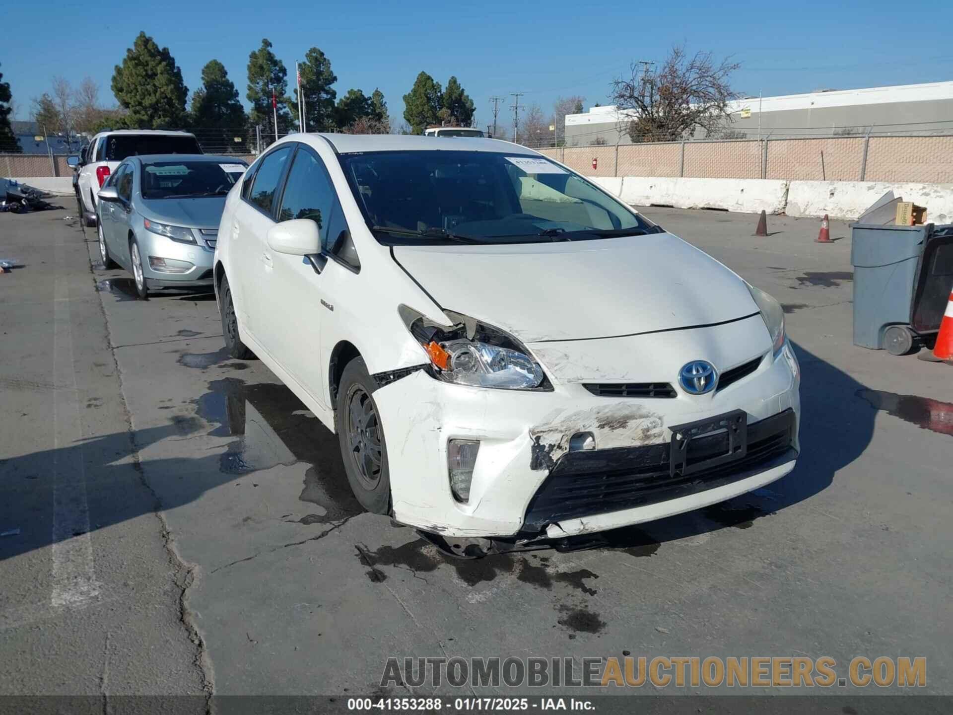 JTDKN3DU6E1783626 TOYOTA PRIUS 2014