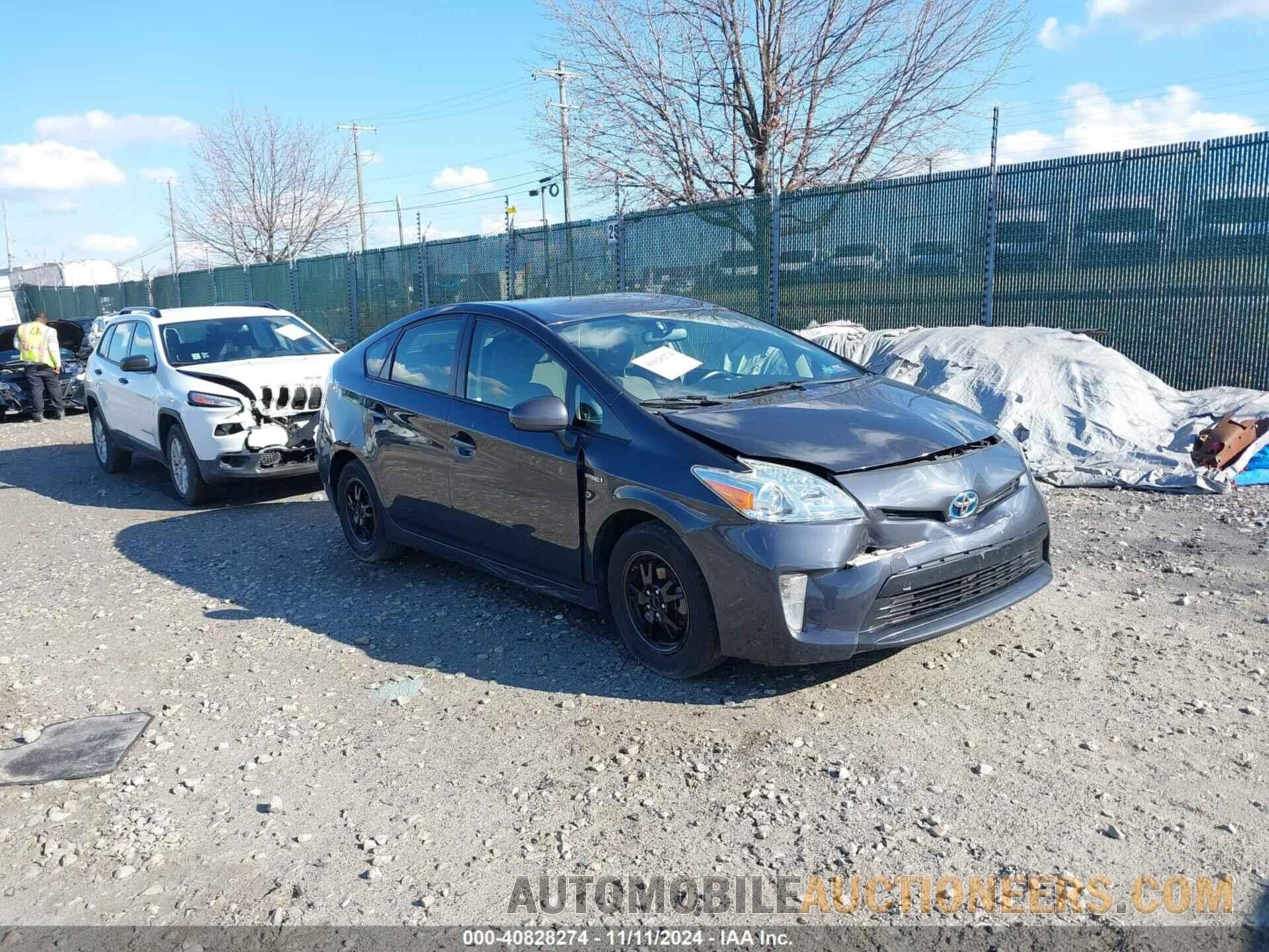 JTDKN3DU6F0404583 TOYOTA PRIUS 2015