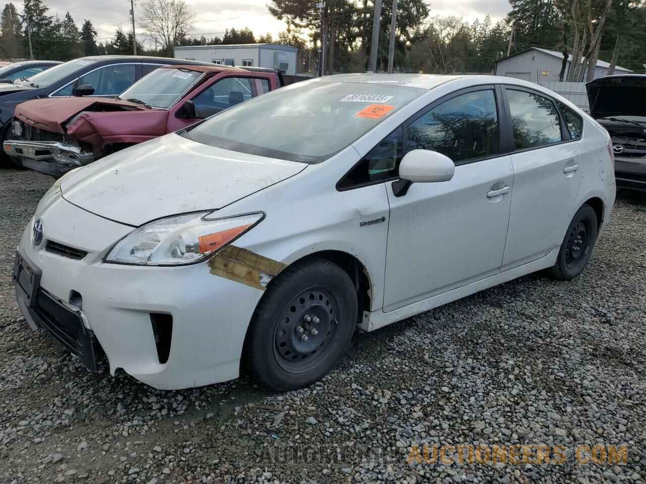 JTDKN3DU6F0414739 TOYOTA PRIUS 2015