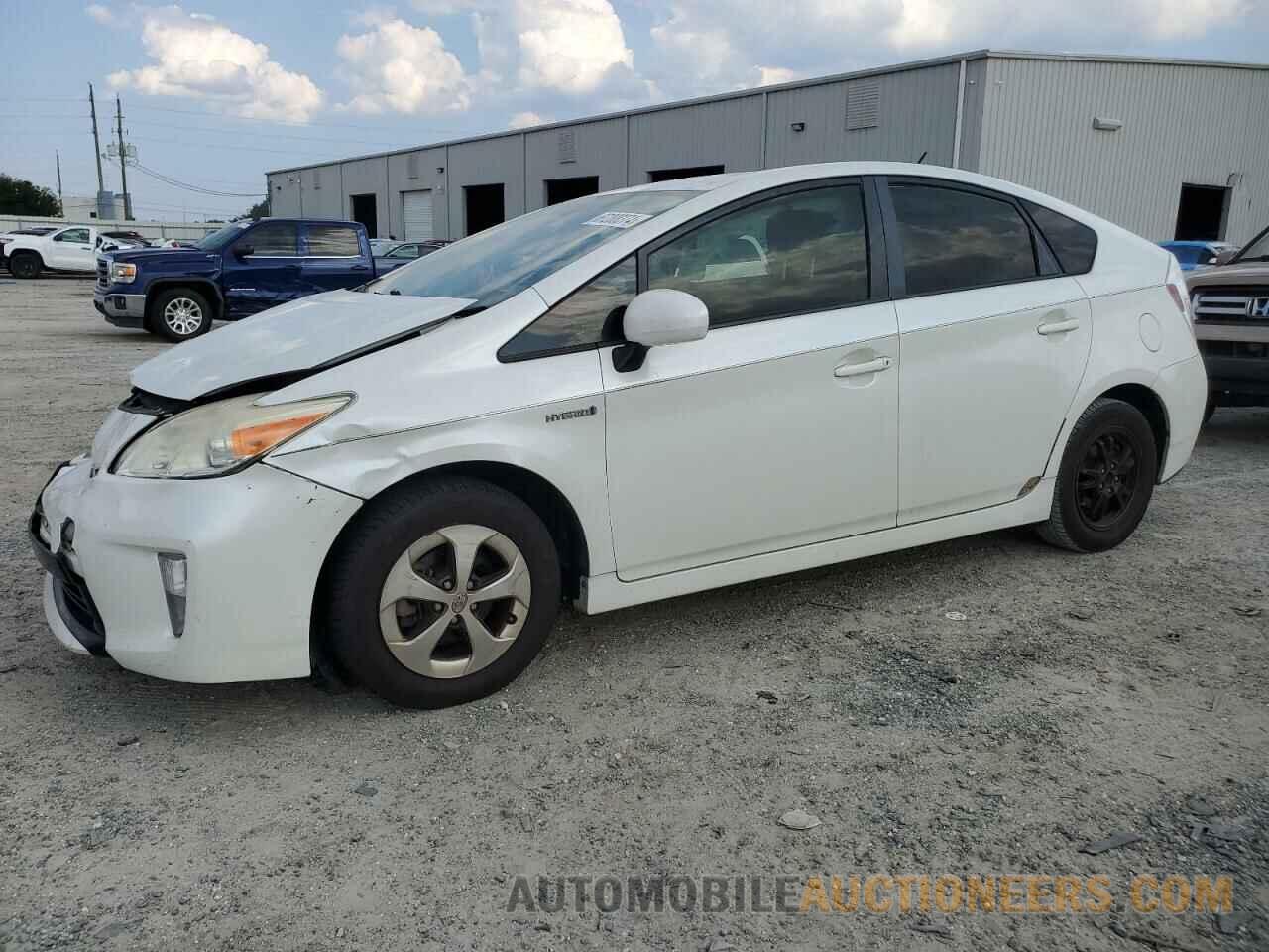 JTDKN3DU6F0421688 TOYOTA PRIUS 2015