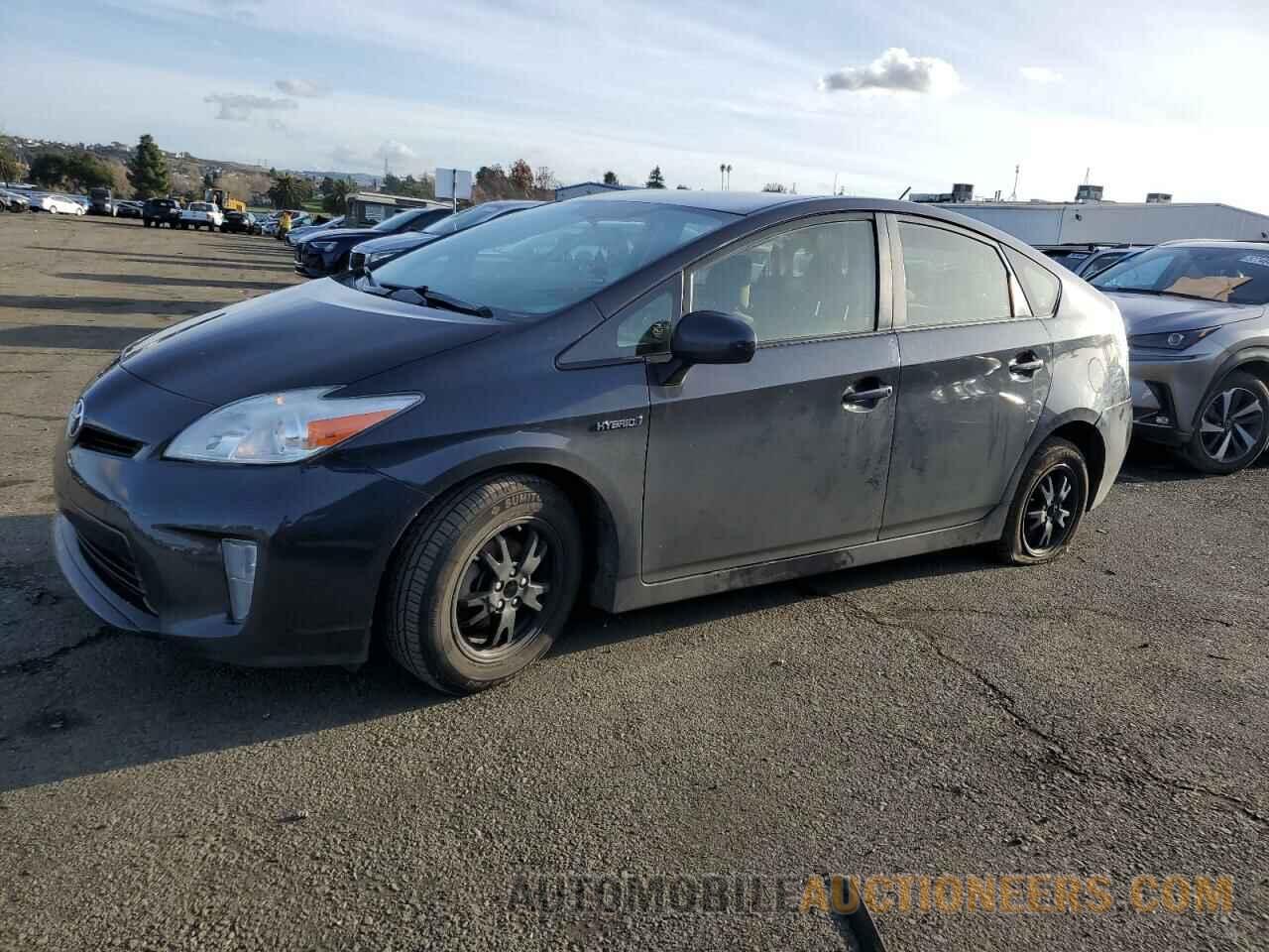 JTDKN3DU6F0432531 TOYOTA PRIUS 2015