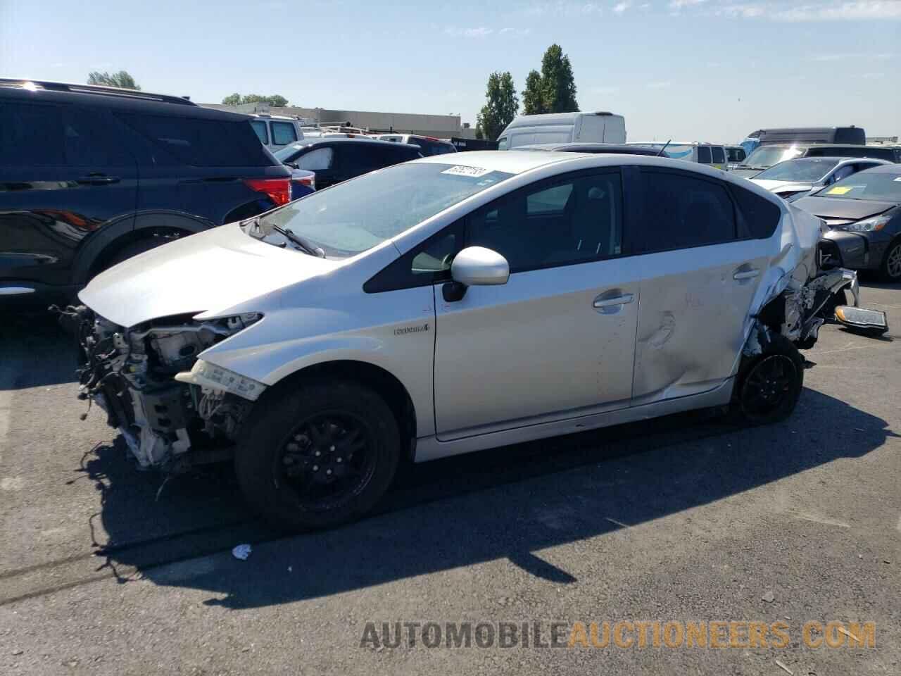 JTDKN3DU6F0433615 TOYOTA PRIUS 2015