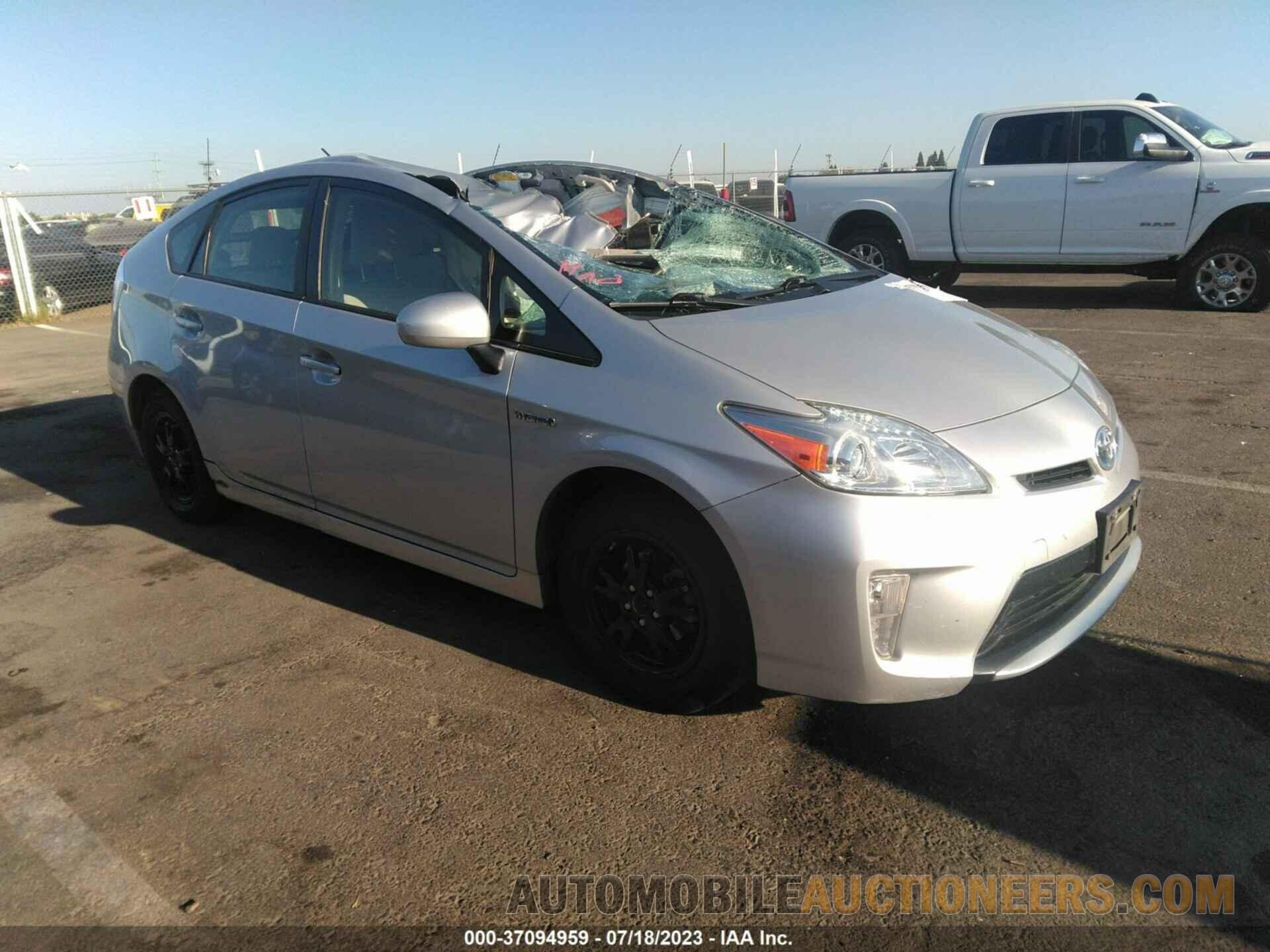 JTDKN3DU6F0435610 TOYOTA PRIUS 2015