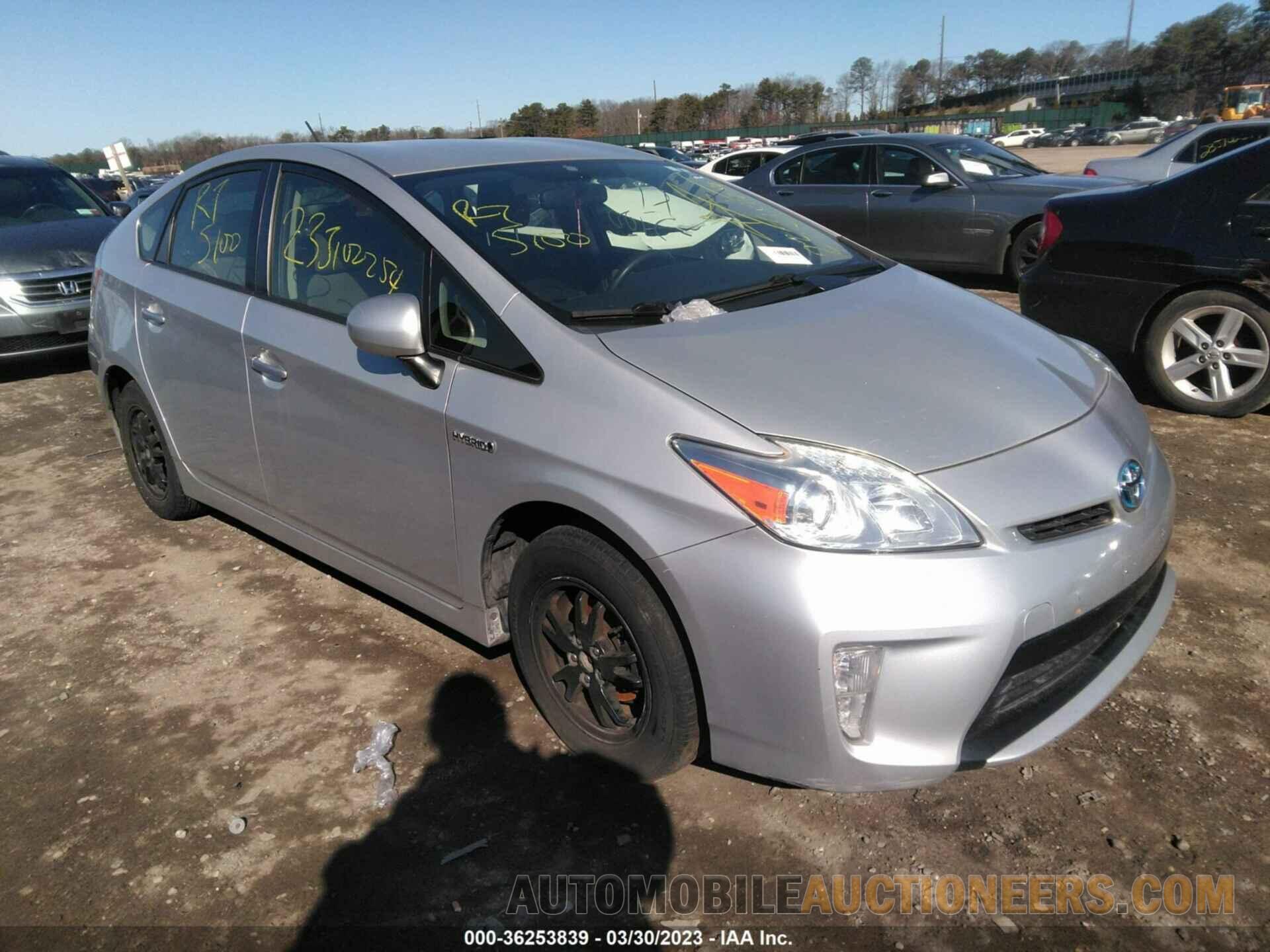 JTDKN3DU6F0438474 TOYOTA PRIUS 2015