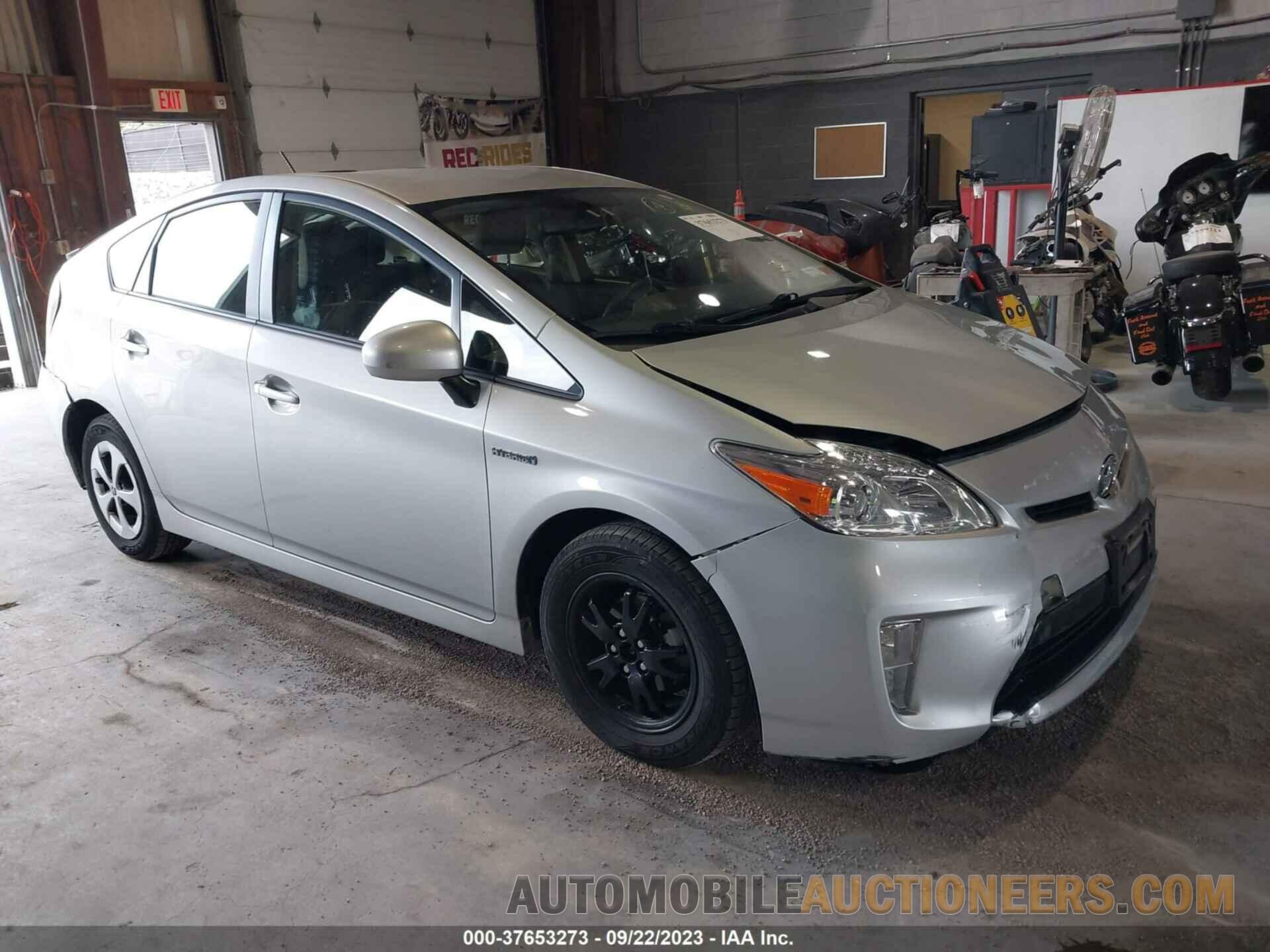 JTDKN3DU6F0449345 TOYOTA PRIUS 2015