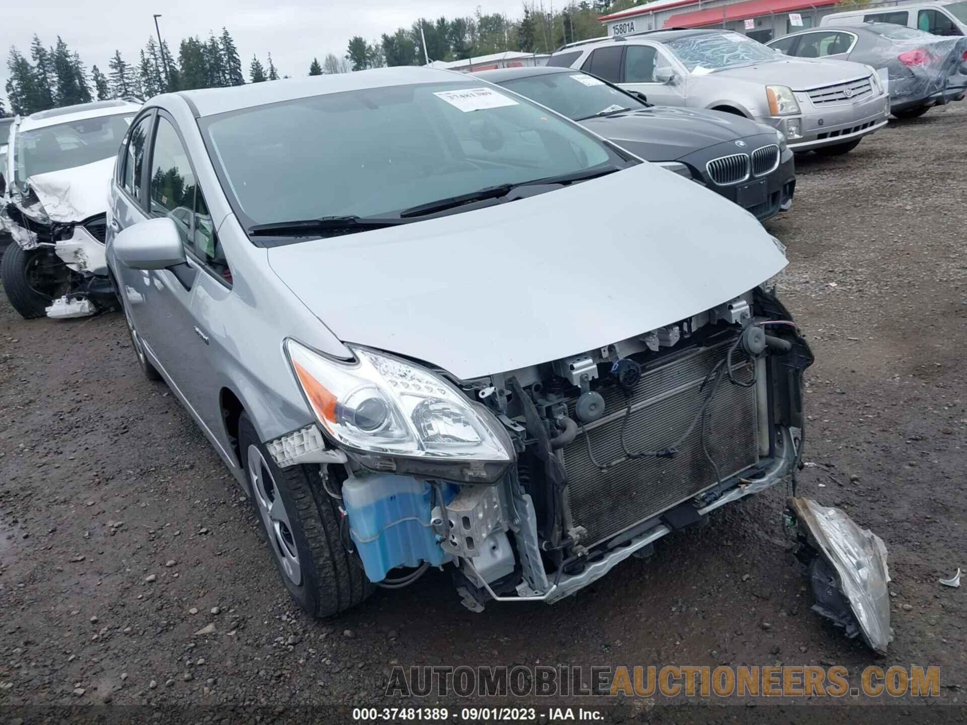 JTDKN3DU6F0452441 TOYOTA PRIUS 2015