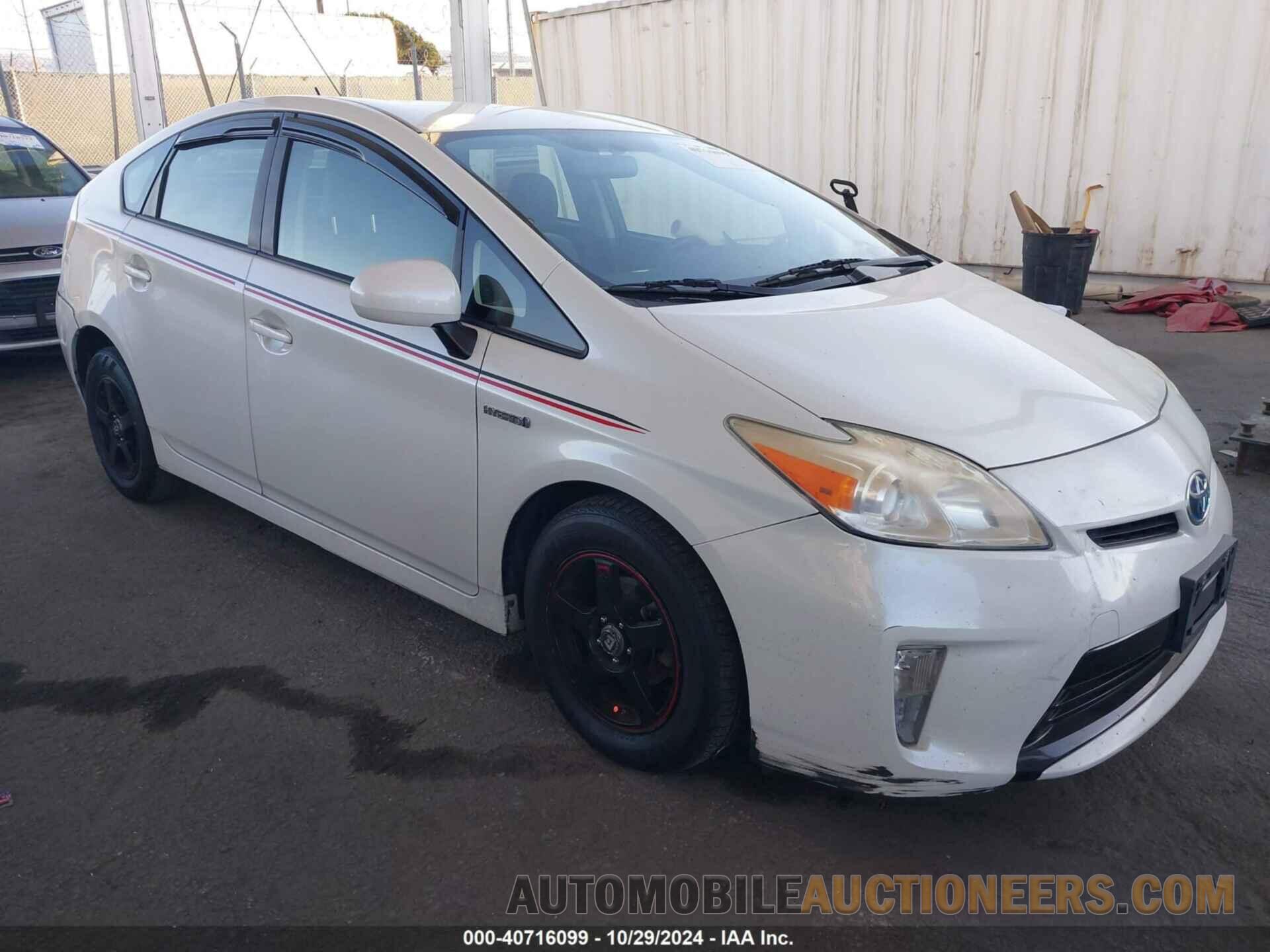 JTDKN3DU6F0478117 TOYOTA PRIUS 2015