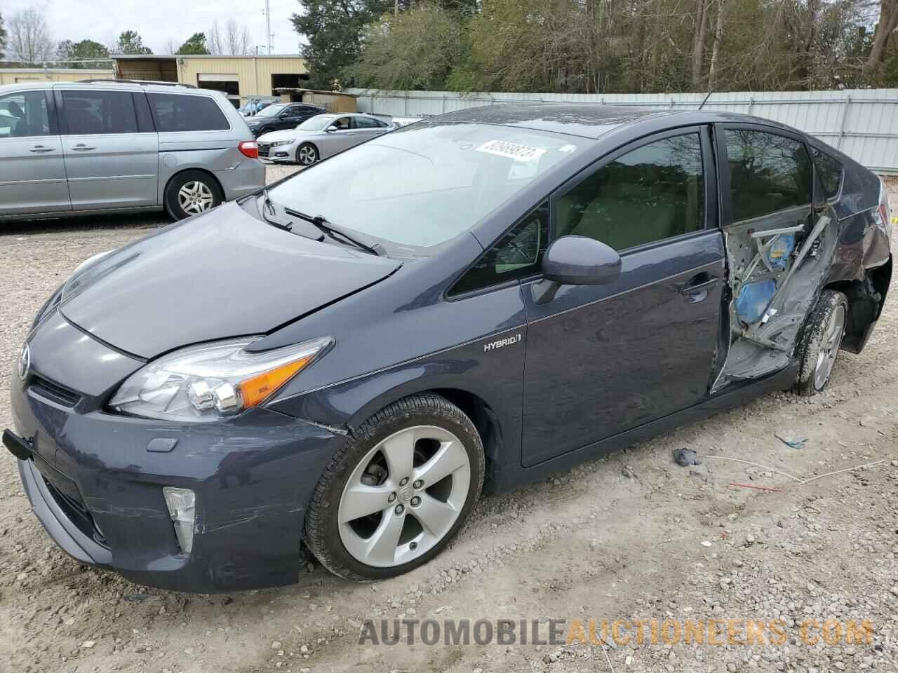 JTDKN3DU6F0483429 TOYOTA PRIUS 2015