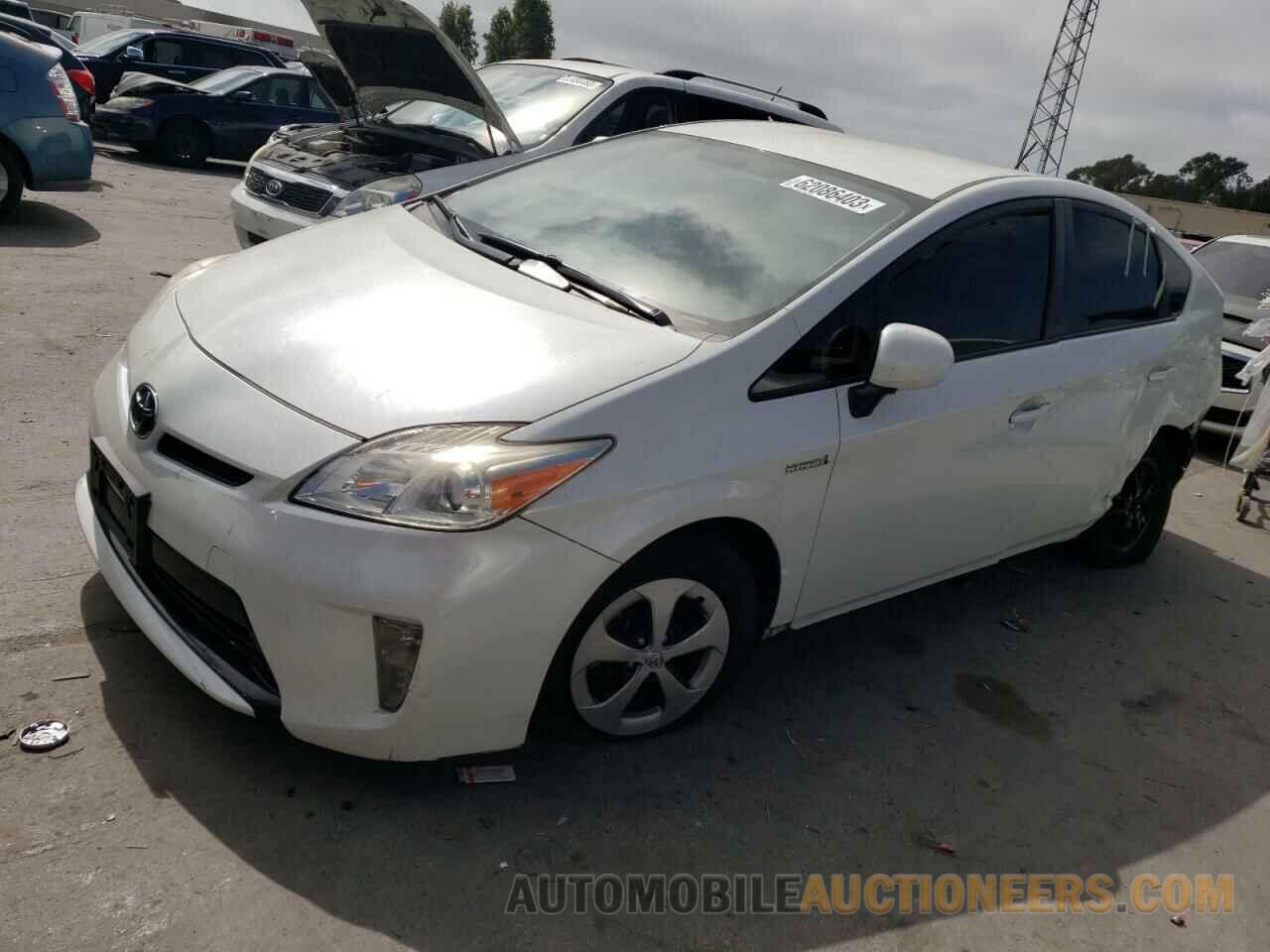 JTDKN3DU6F1877538 TOYOTA PRIUS 2015