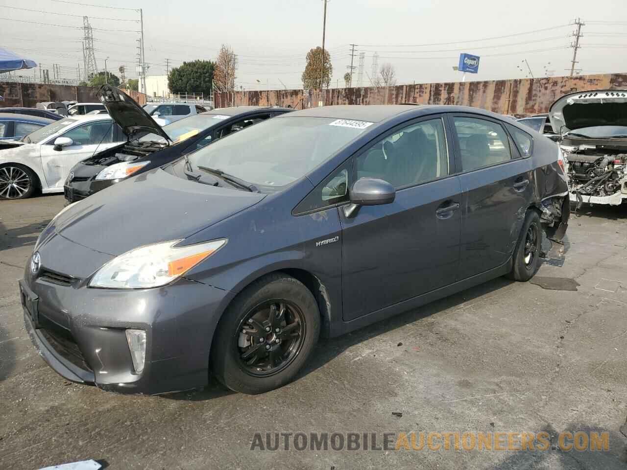 JTDKN3DU6F1883291 TOYOTA PRIUS 2015