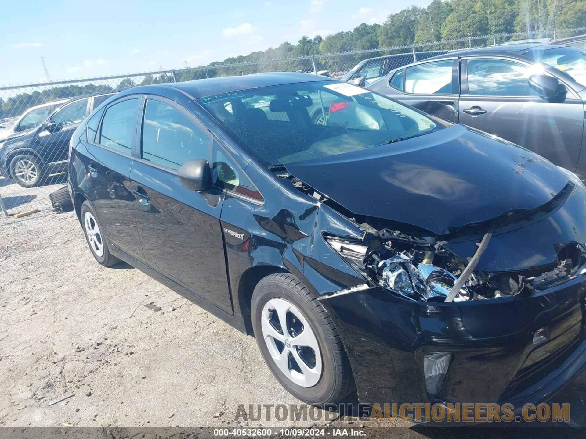 JTDKN3DU6F1913731 TOYOTA PRIUS 2015