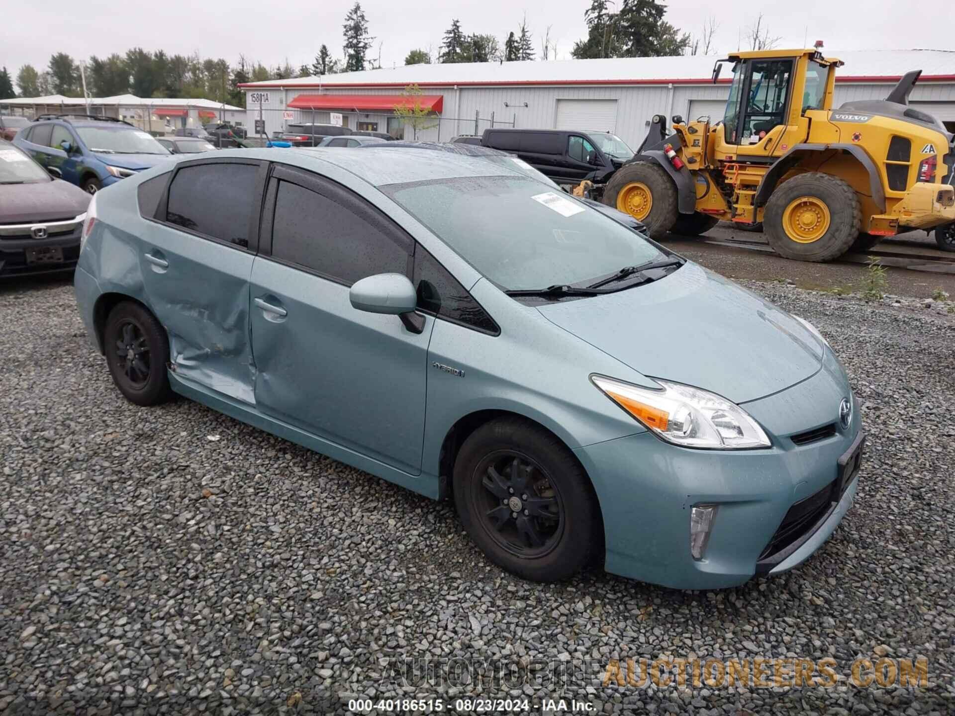 JTDKN3DU6F1926852 TOYOTA PRIUS 2015