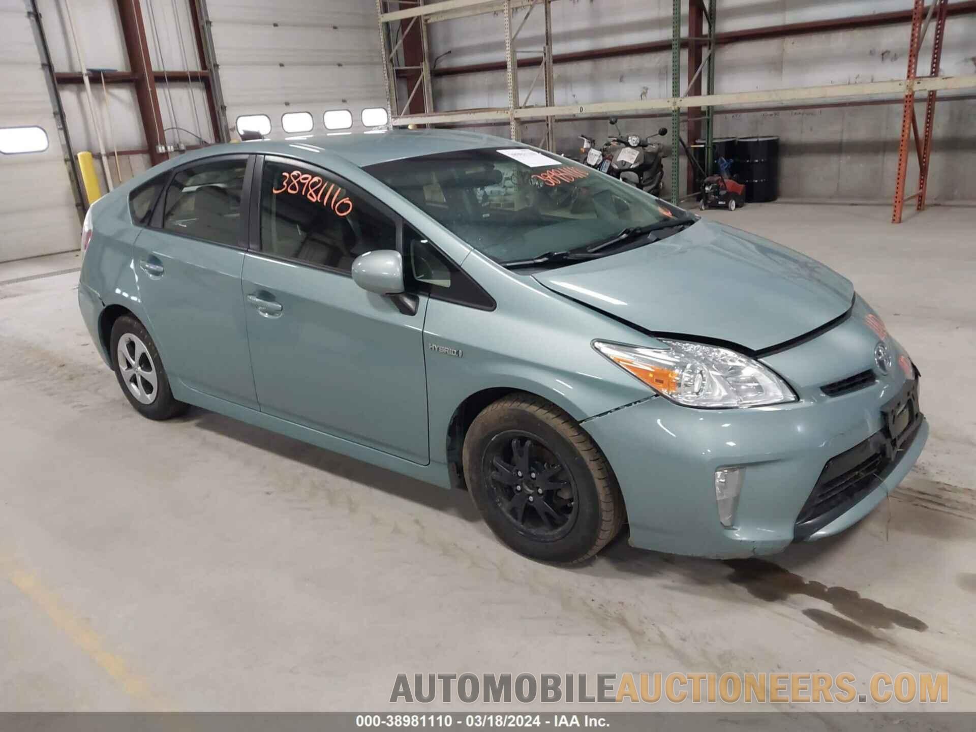 JTDKN3DU6F1928634 TOYOTA PRIUS 2015