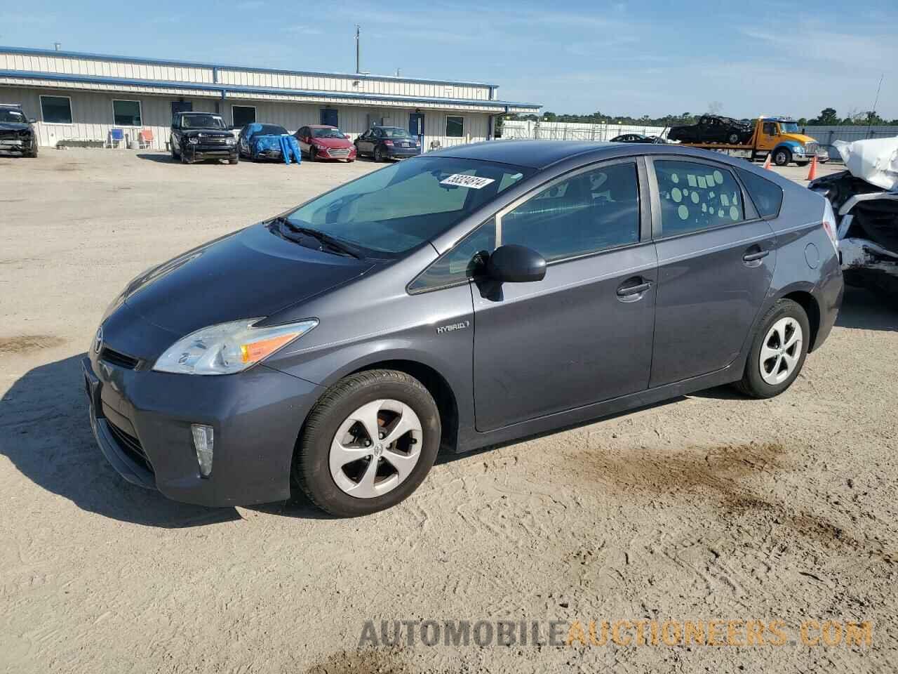 JTDKN3DU6F1945918 TOYOTA PRIUS 2015