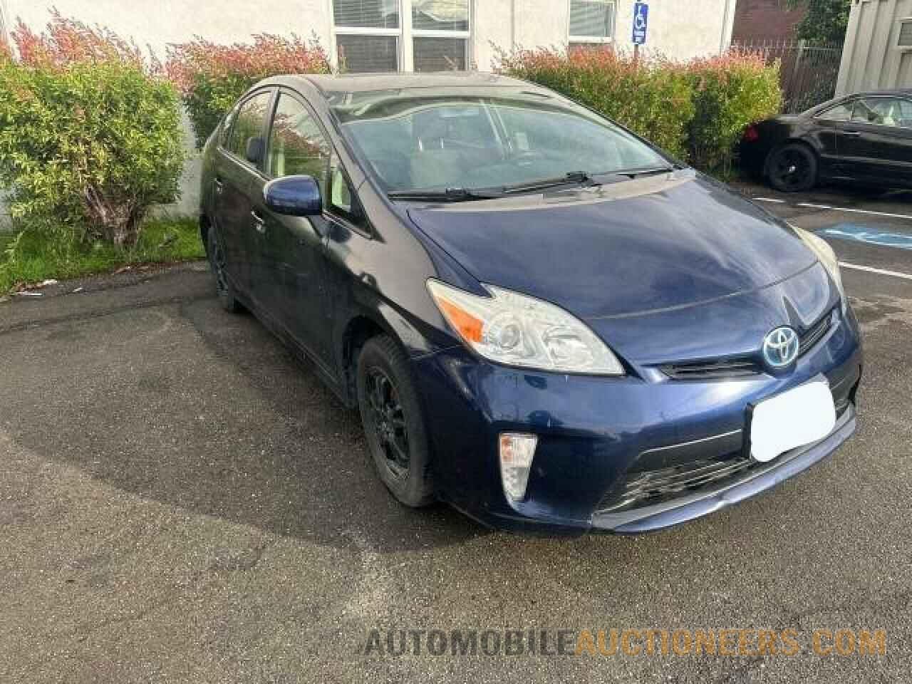 JTDKN3DU6F1966493 TOYOTA PRIUS 2015