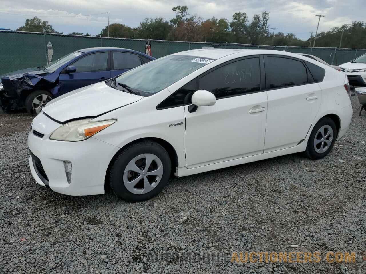 JTDKN3DU6F1974092 TOYOTA PRIUS 2015