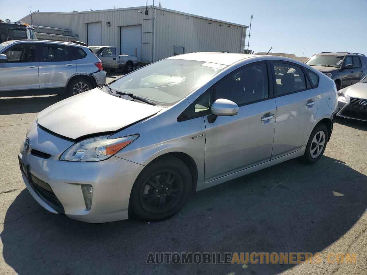 JTDKN3DU6F1983276 TOYOTA PRIUS 2015