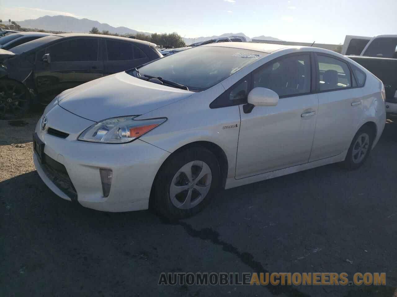 JTDKN3DU6F1988672 TOYOTA PRIUS 2015