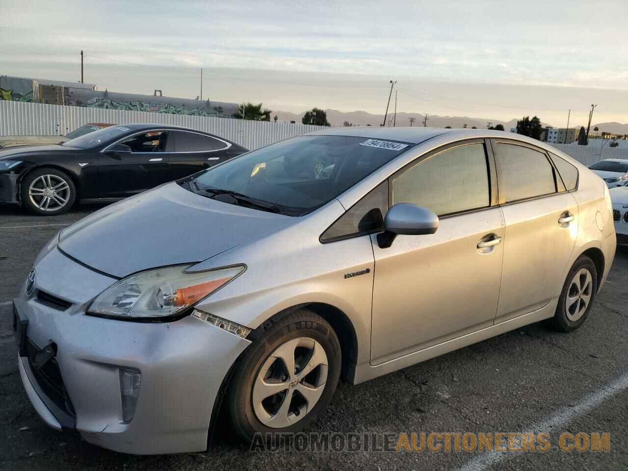 JTDKN3DU6F1997887 TOYOTA PRIUS 2015