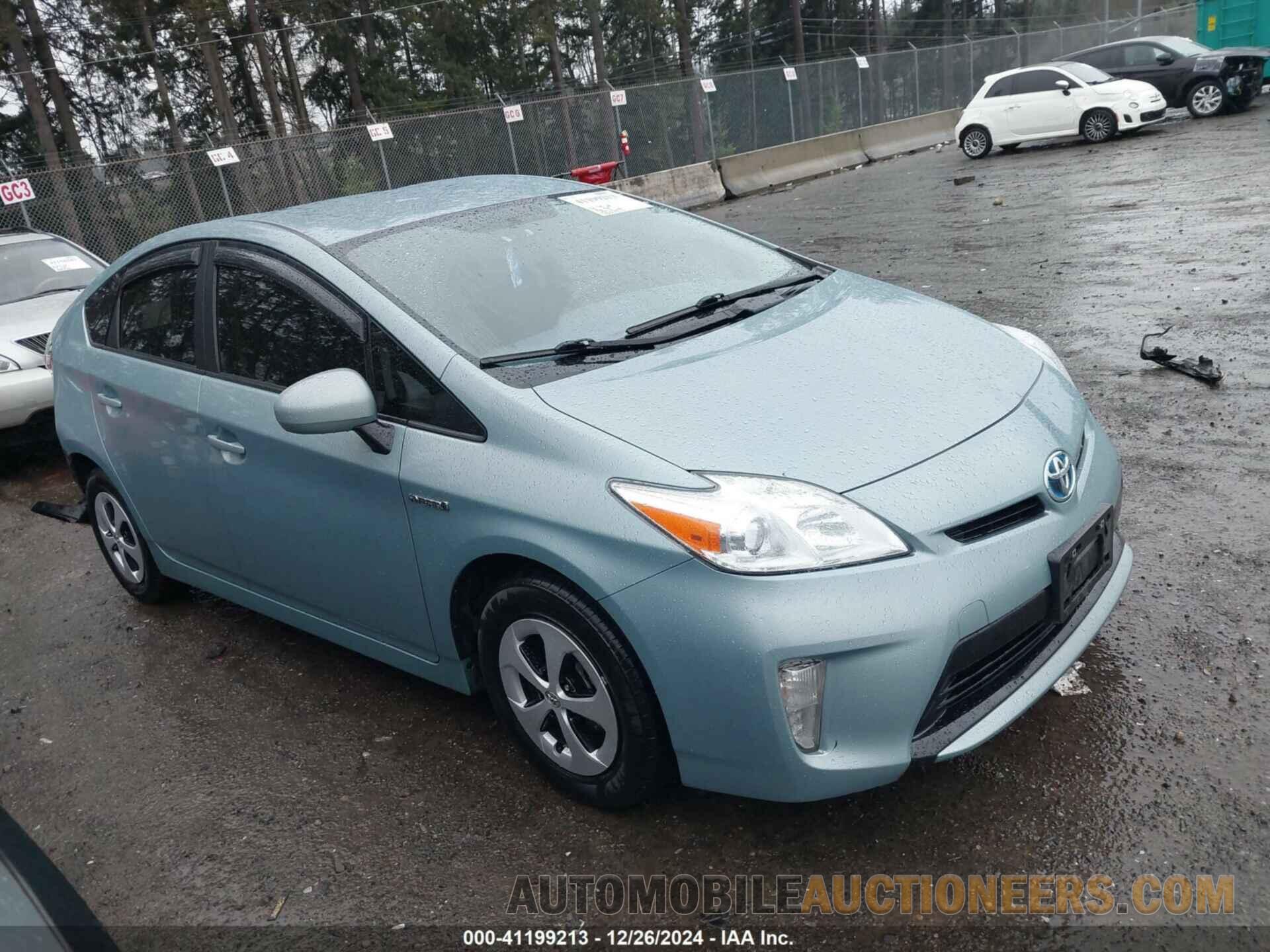 JTDKN3DU7E1737108 TOYOTA PRIUS 2014