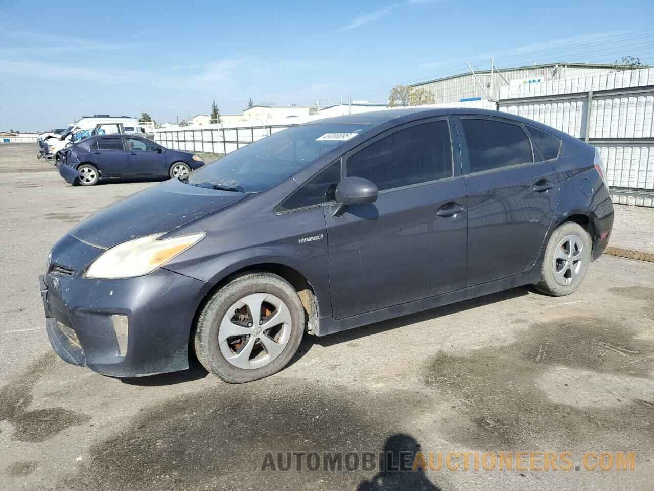 JTDKN3DU7E1740364 TOYOTA PRIUS 2014