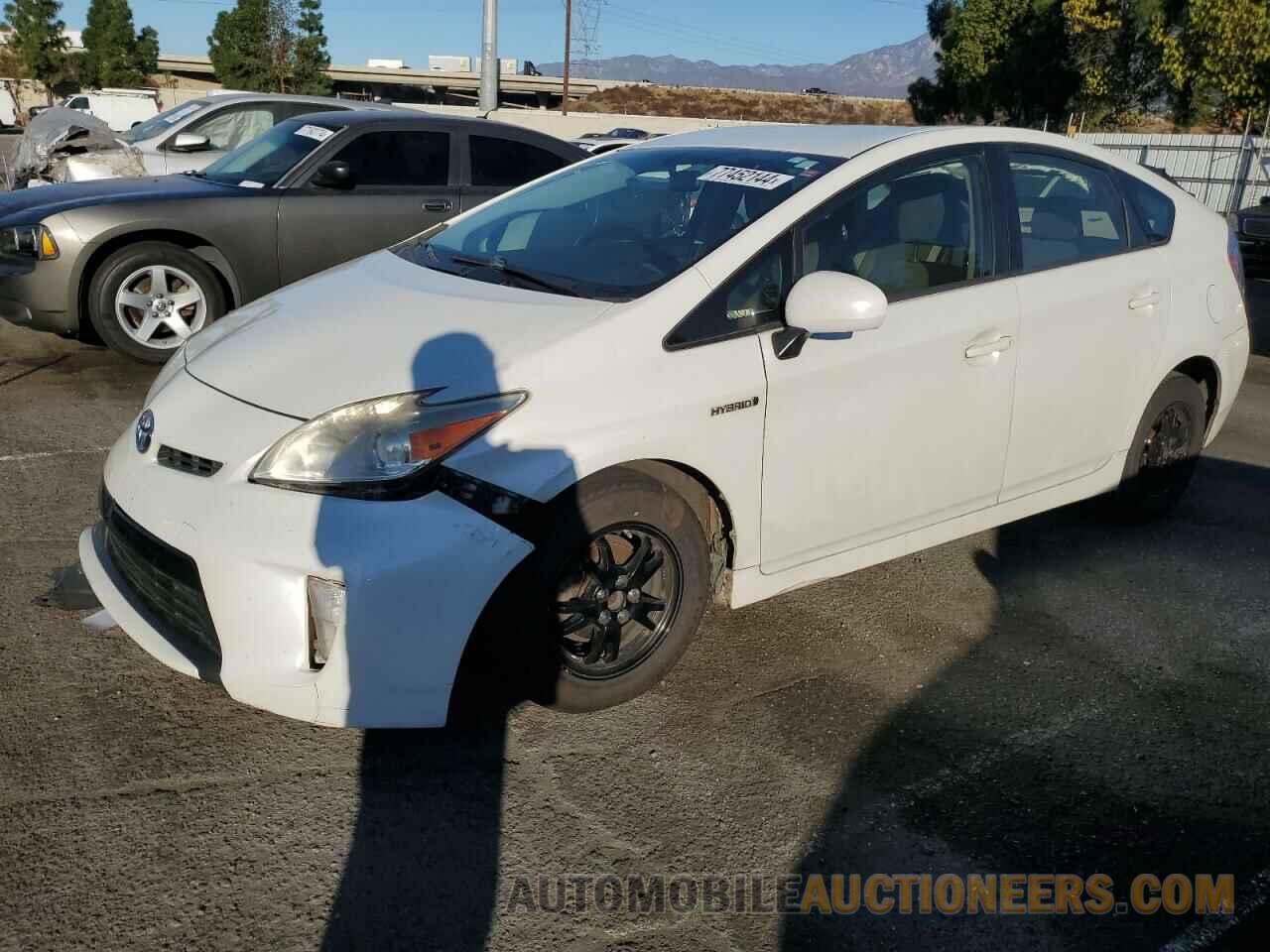 JTDKN3DU7E1778550 TOYOTA PRIUS 2014