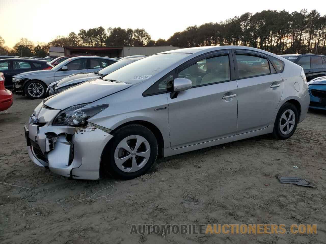 JTDKN3DU7E1823342 TOYOTA PRIUS 2014