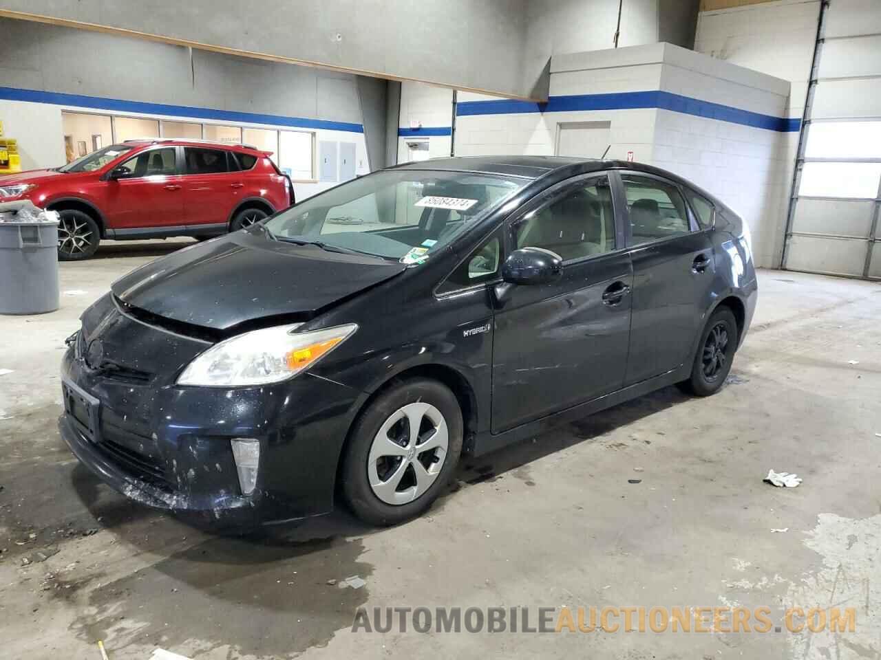 JTDKN3DU7E1826323 TOYOTA PRIUS 2014