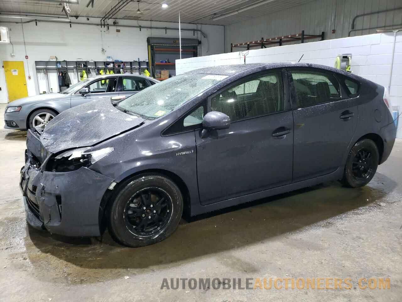 JTDKN3DU7F0394680 TOYOTA PRIUS 2015