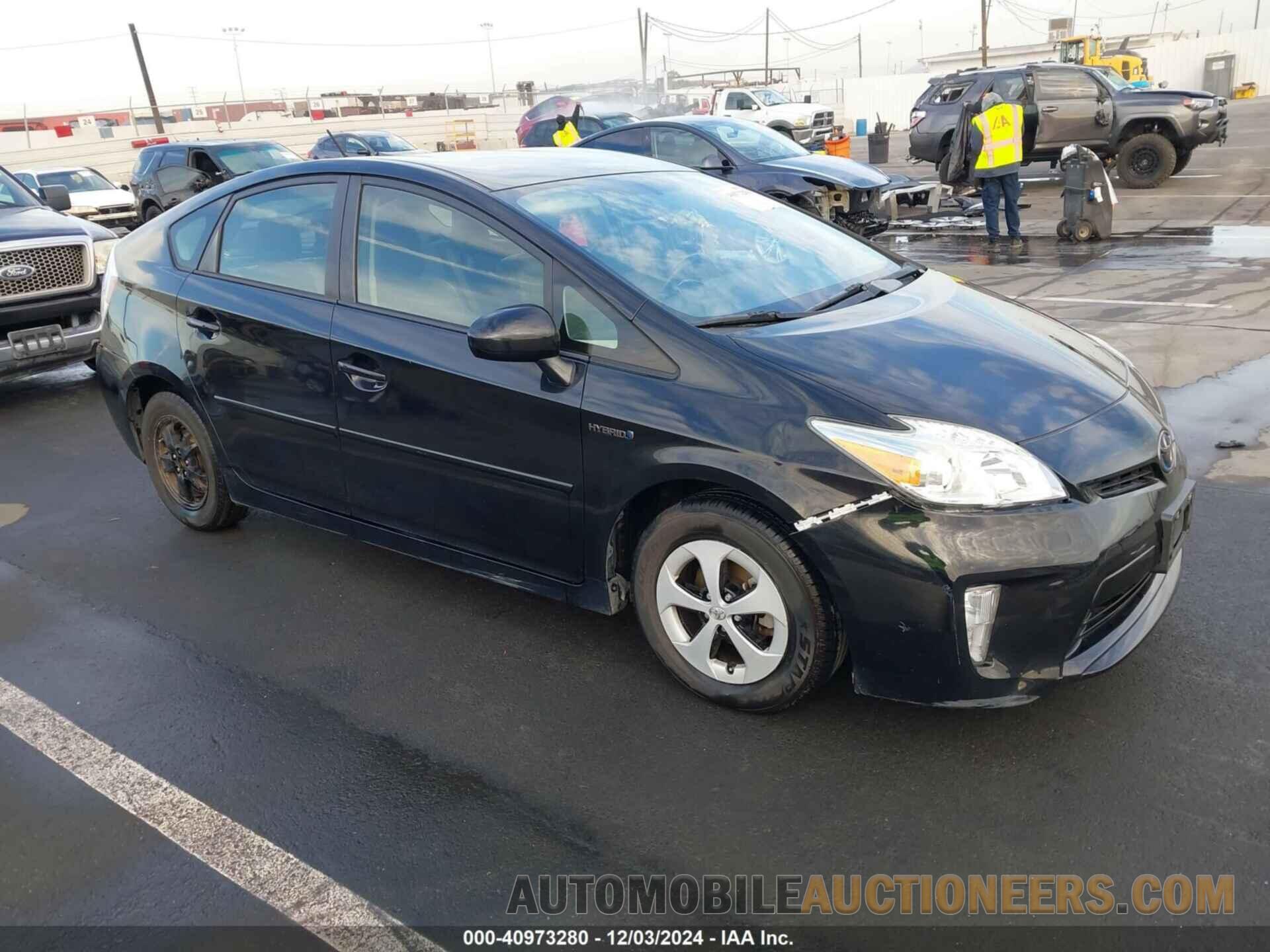 JTDKN3DU7F0395389 TOYOTA PRIUS 2015