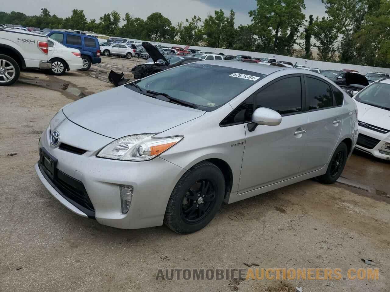 JTDKN3DU7F0397384 TOYOTA PRIUS 2015