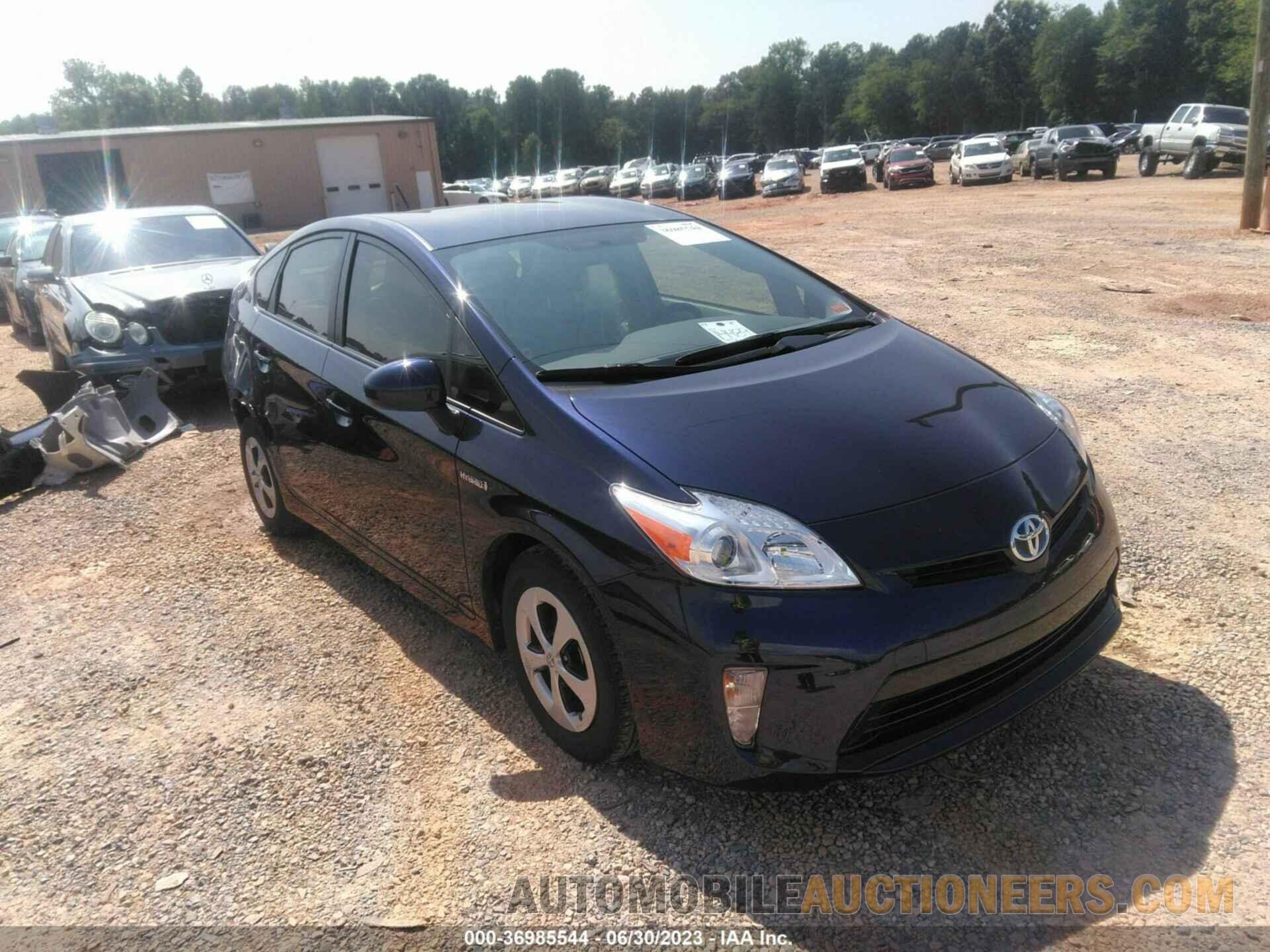 JTDKN3DU7F0409940 TOYOTA PRIUS 2015