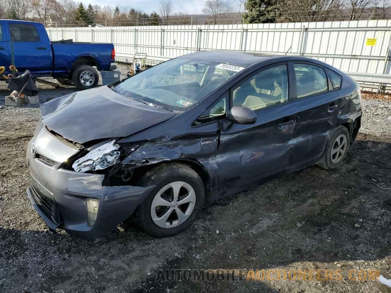 JTDKN3DU7F0413471 TOYOTA PRIUS 2015