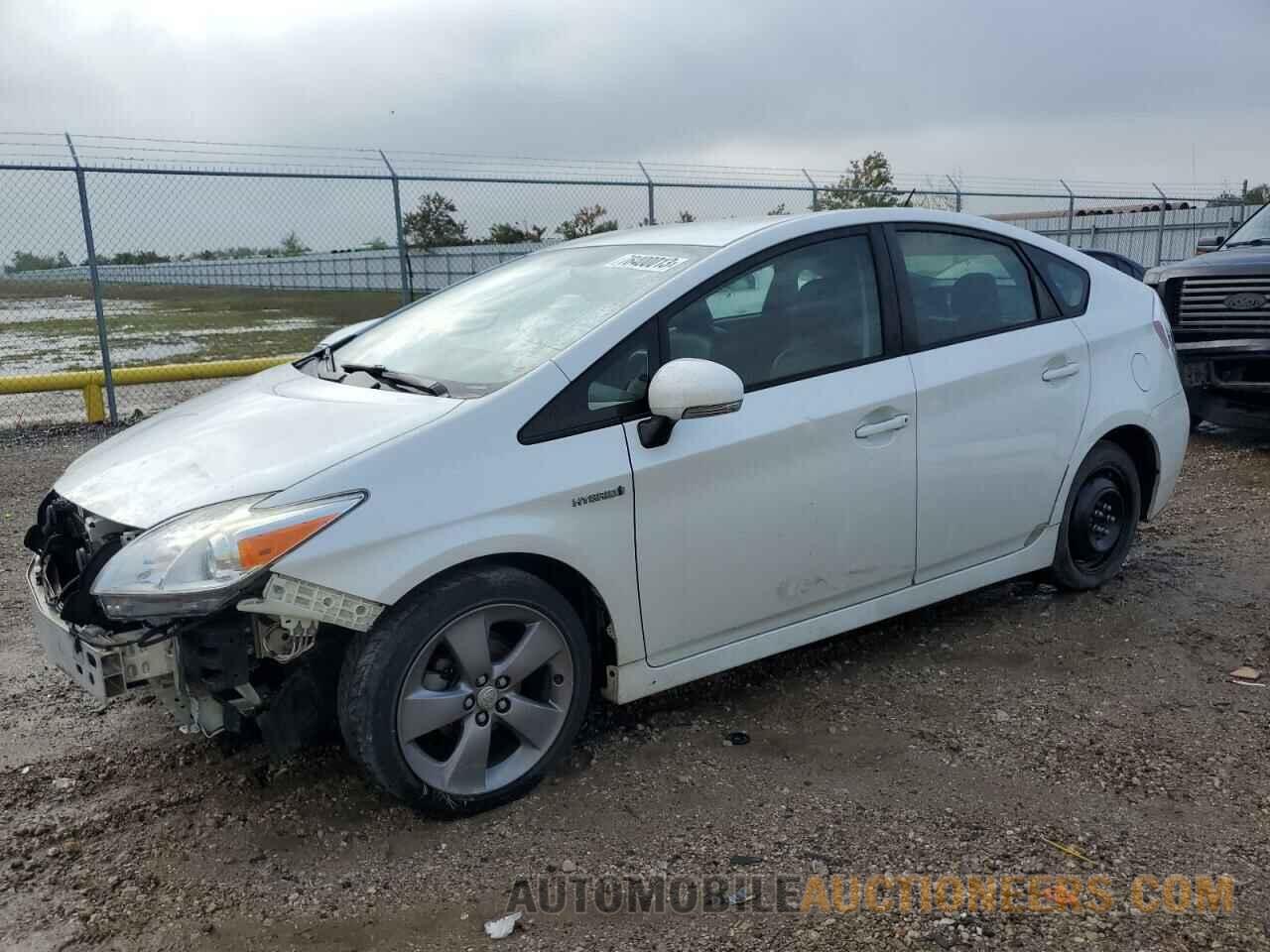 JTDKN3DU7F0414555 TOYOTA PRIUS 2015