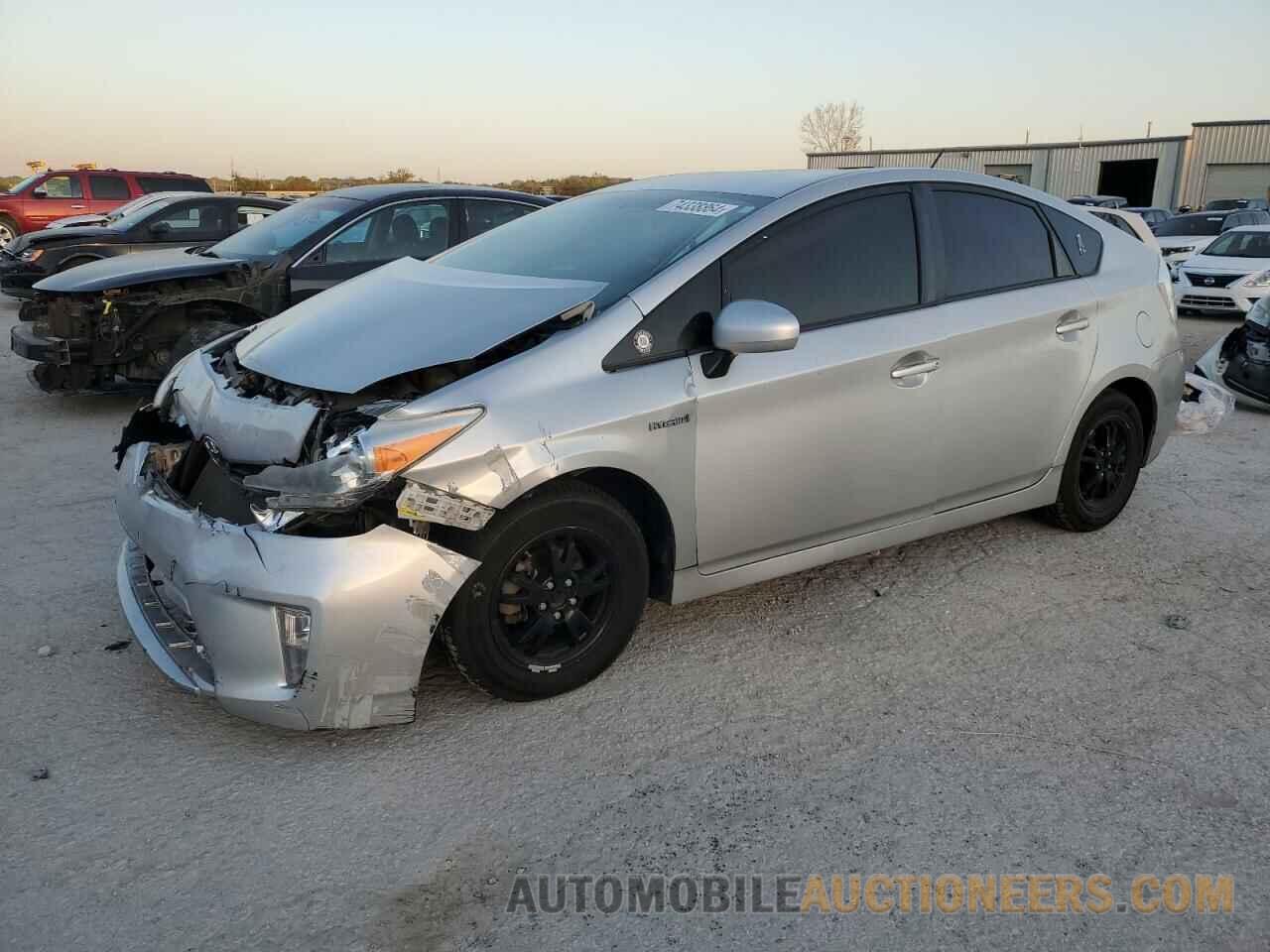 JTDKN3DU7F0415530 TOYOTA PRIUS 2015