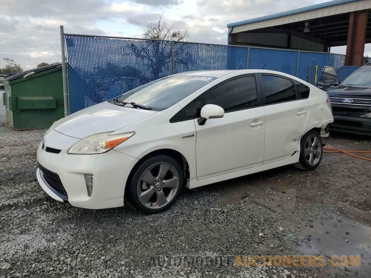 JTDKN3DU7F0417276 TOYOTA PRIUS 2015