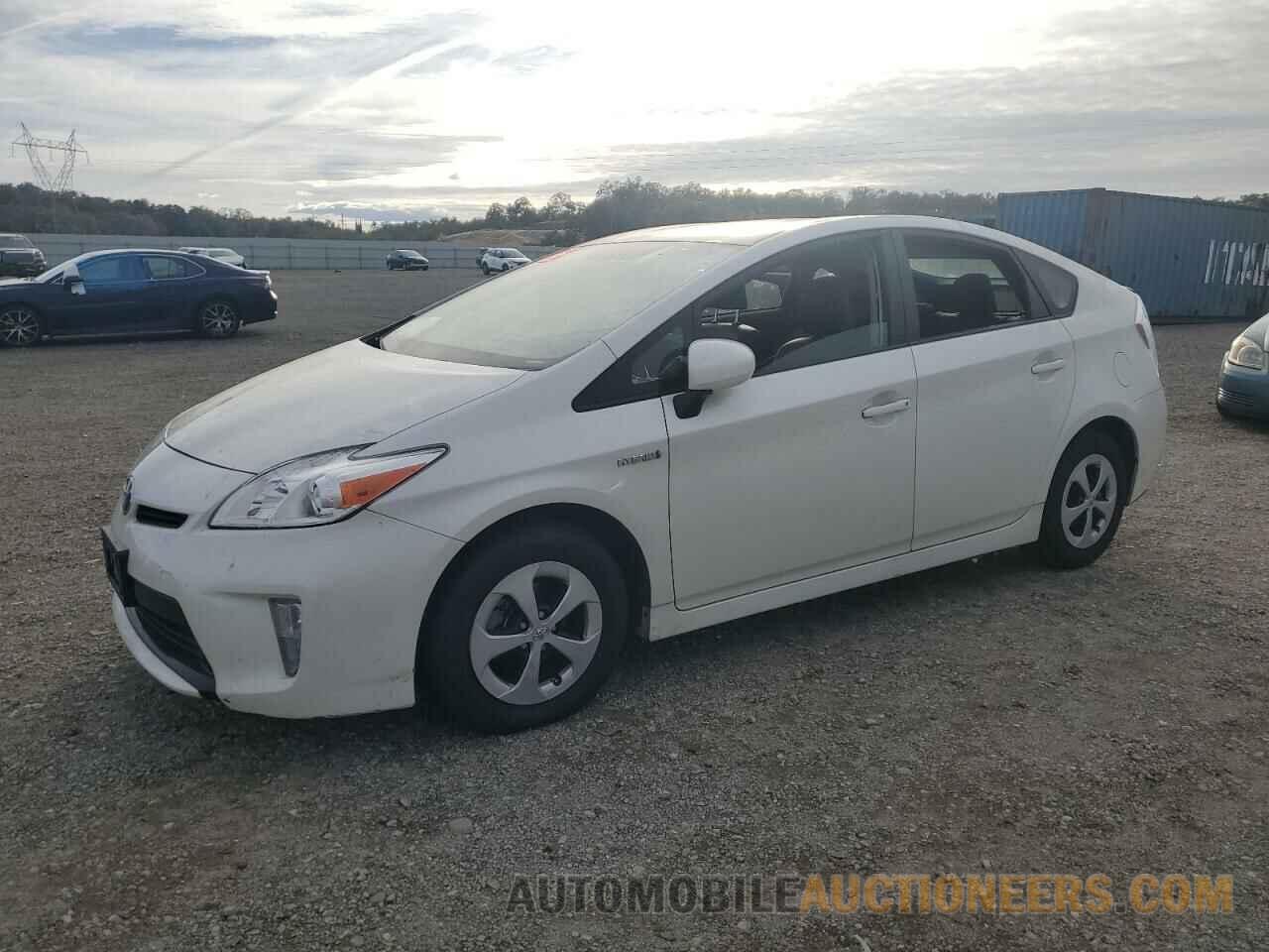 JTDKN3DU7F0421280 TOYOTA PRIUS 2015