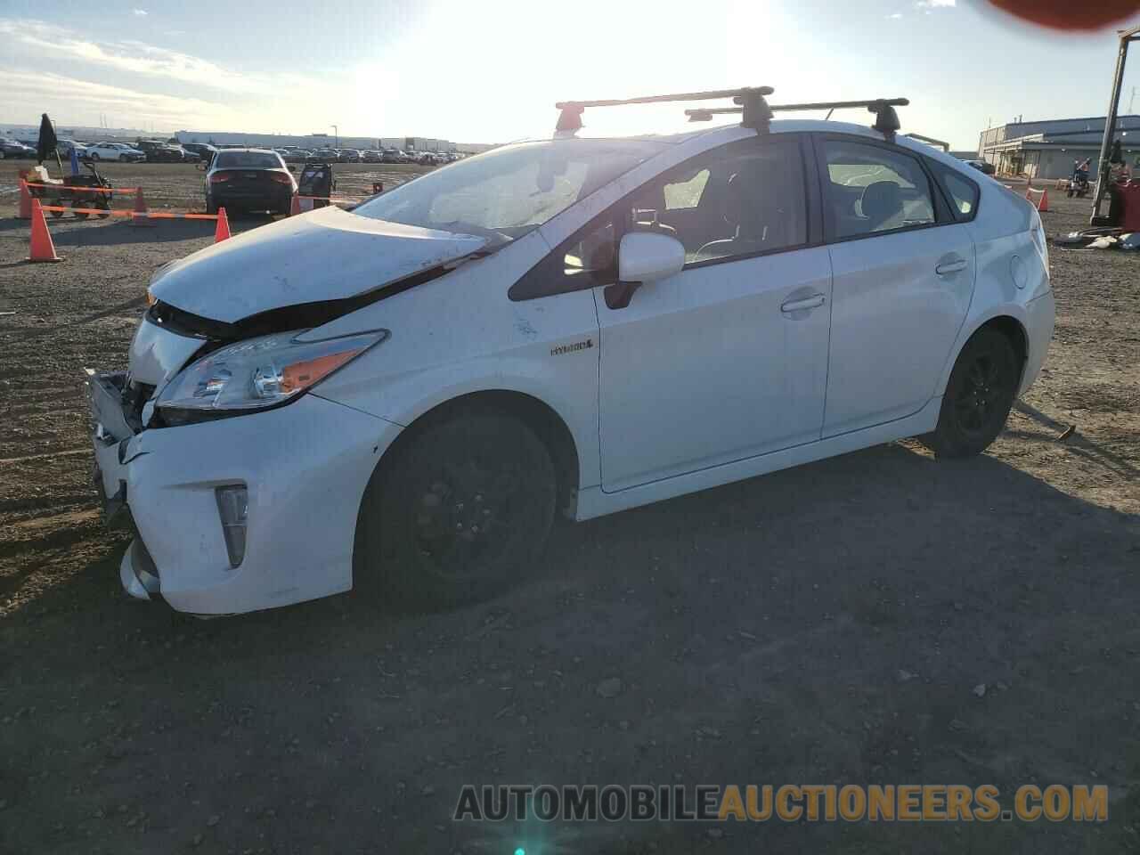 JTDKN3DU7F0422672 TOYOTA PRIUS 2015