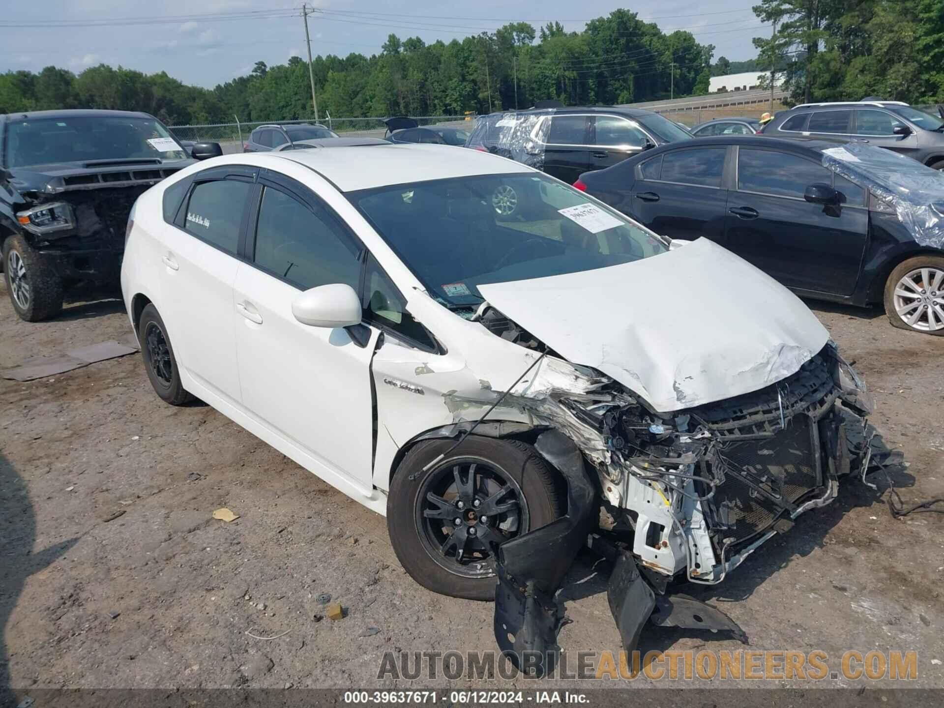 JTDKN3DU7F0430657 TOYOTA PRIUS 2015