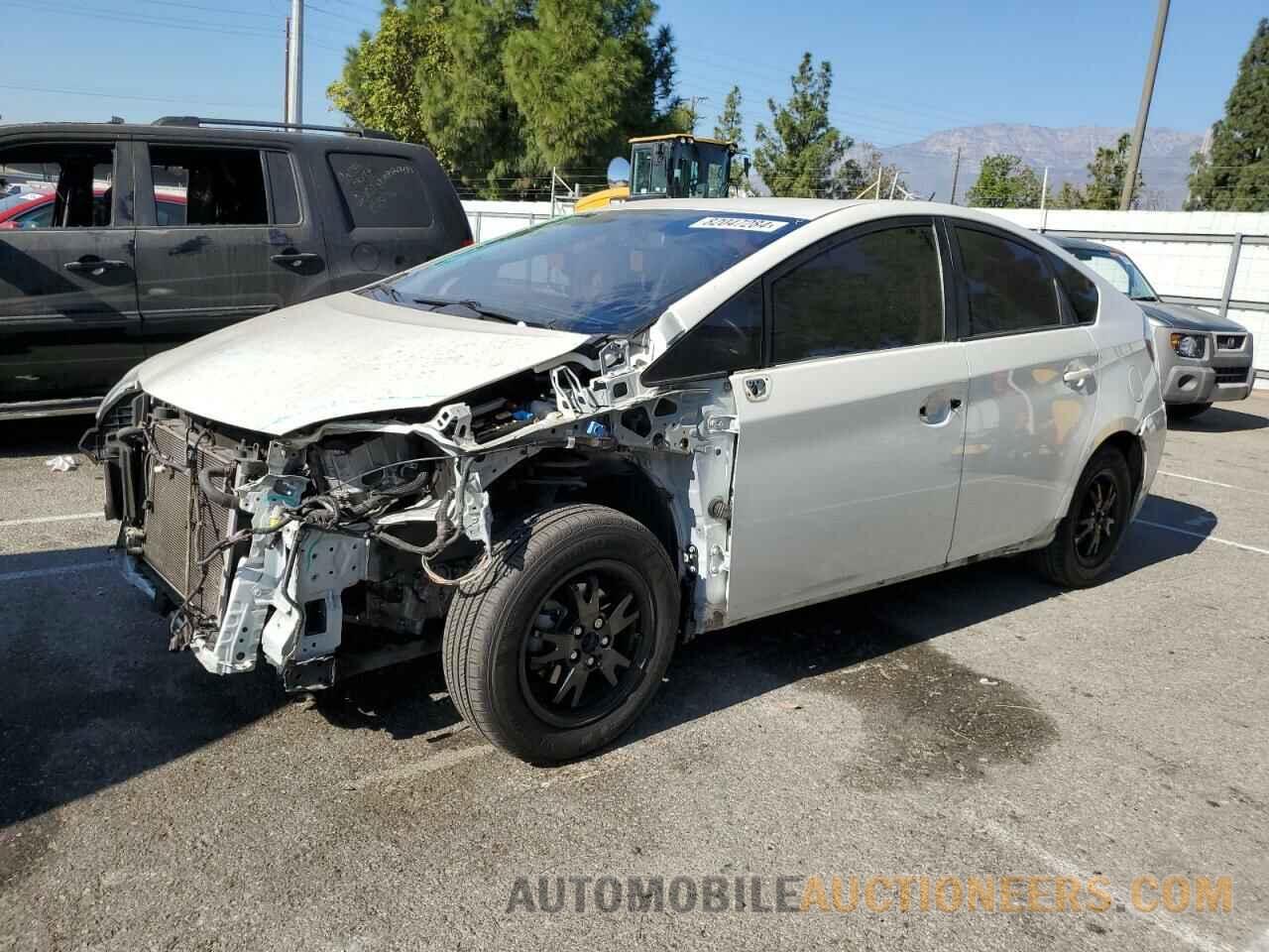 JTDKN3DU7F0457941 TOYOTA PRIUS 2015