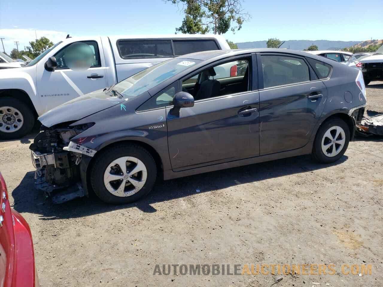 JTDKN3DU7F0471645 TOYOTA PRIUS 2015